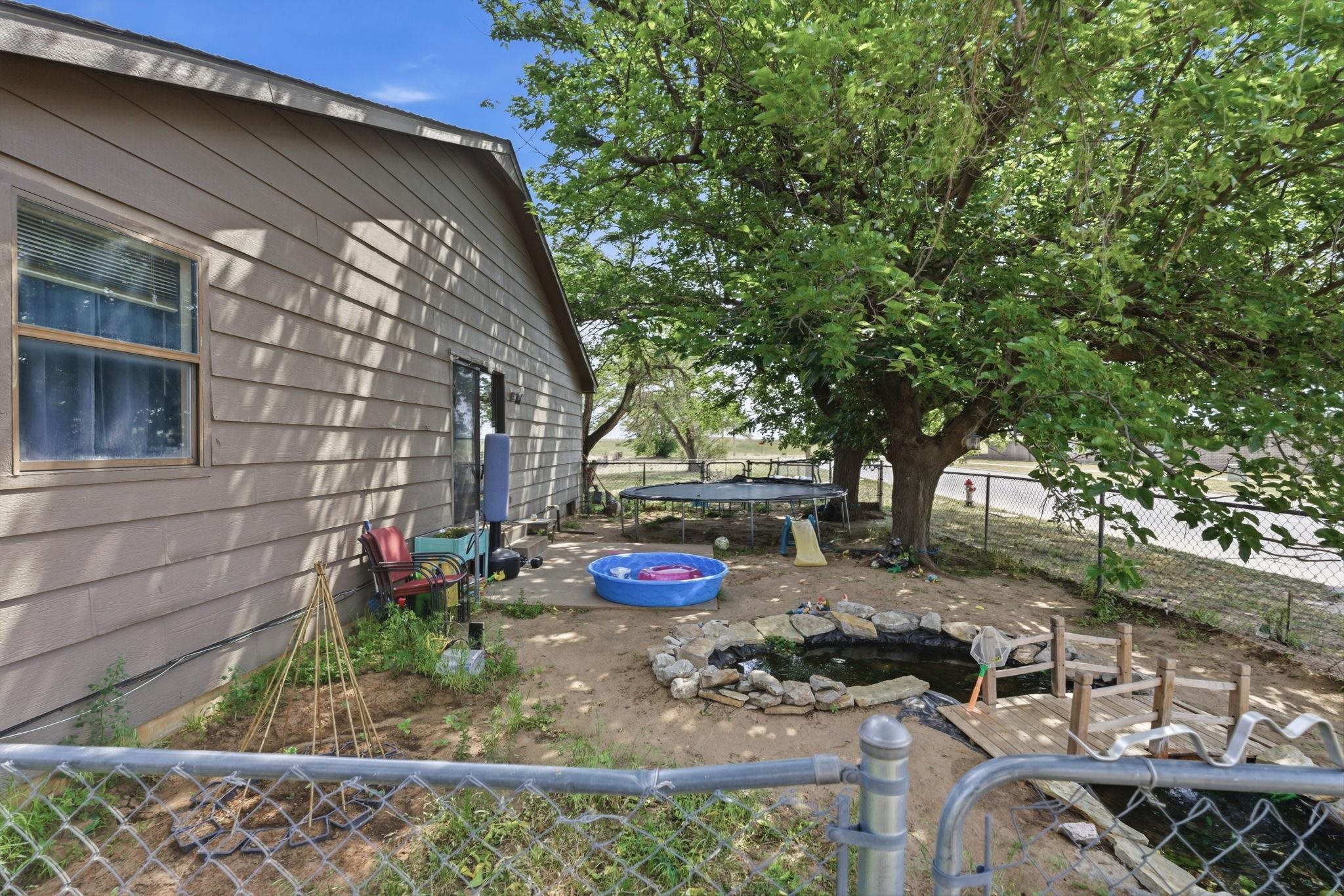 453 & 455 S Carlton Wichita KS 67209