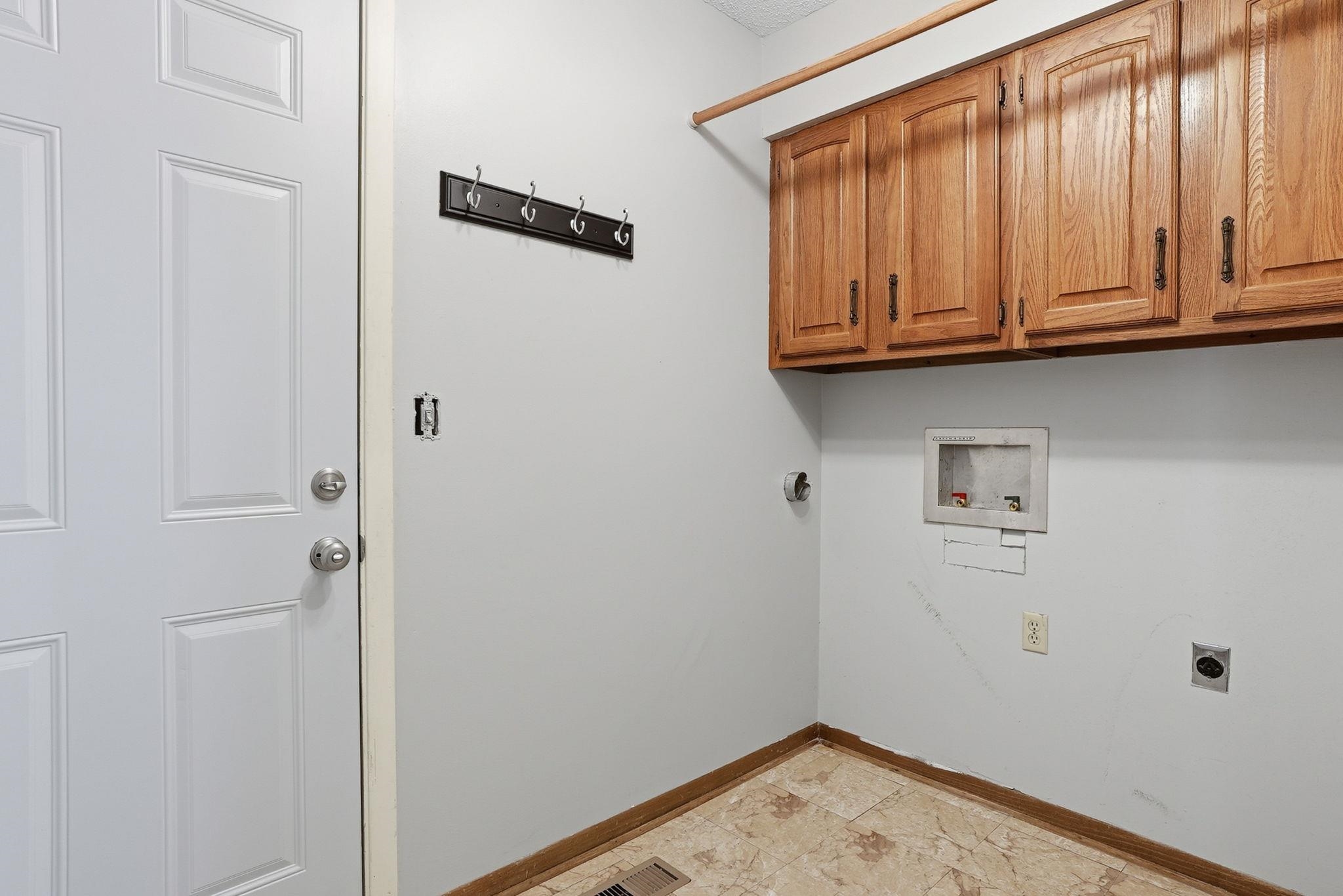 2511 Glacier Drive Wichita KS 67215