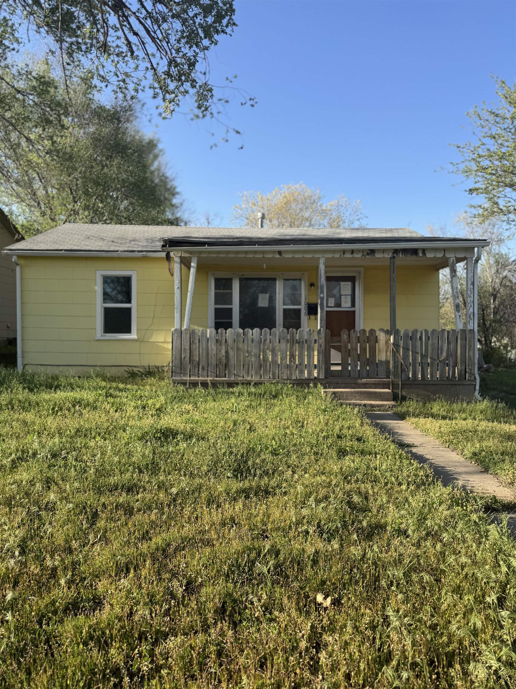 1006 W Elm Avenue Arkansas City KS 67005