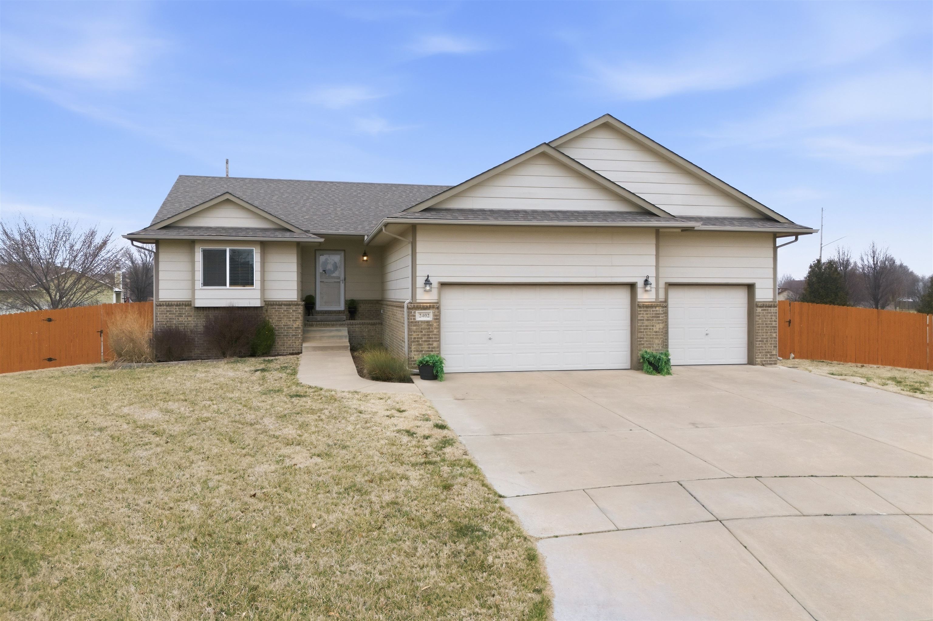 2402 S Fieldcrest Wichita KS 67215