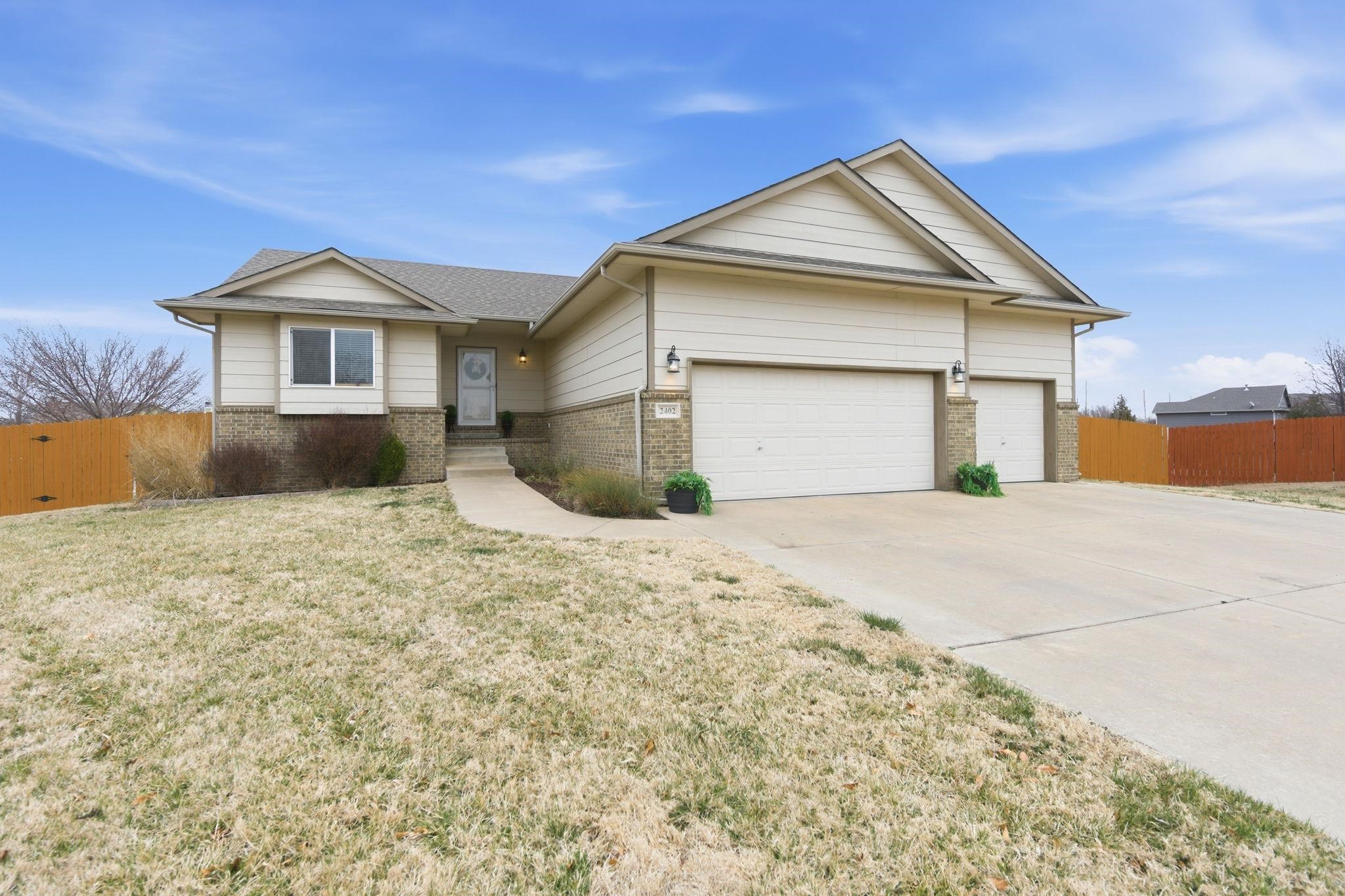 2402 S Fieldcrest Wichita KS 67215