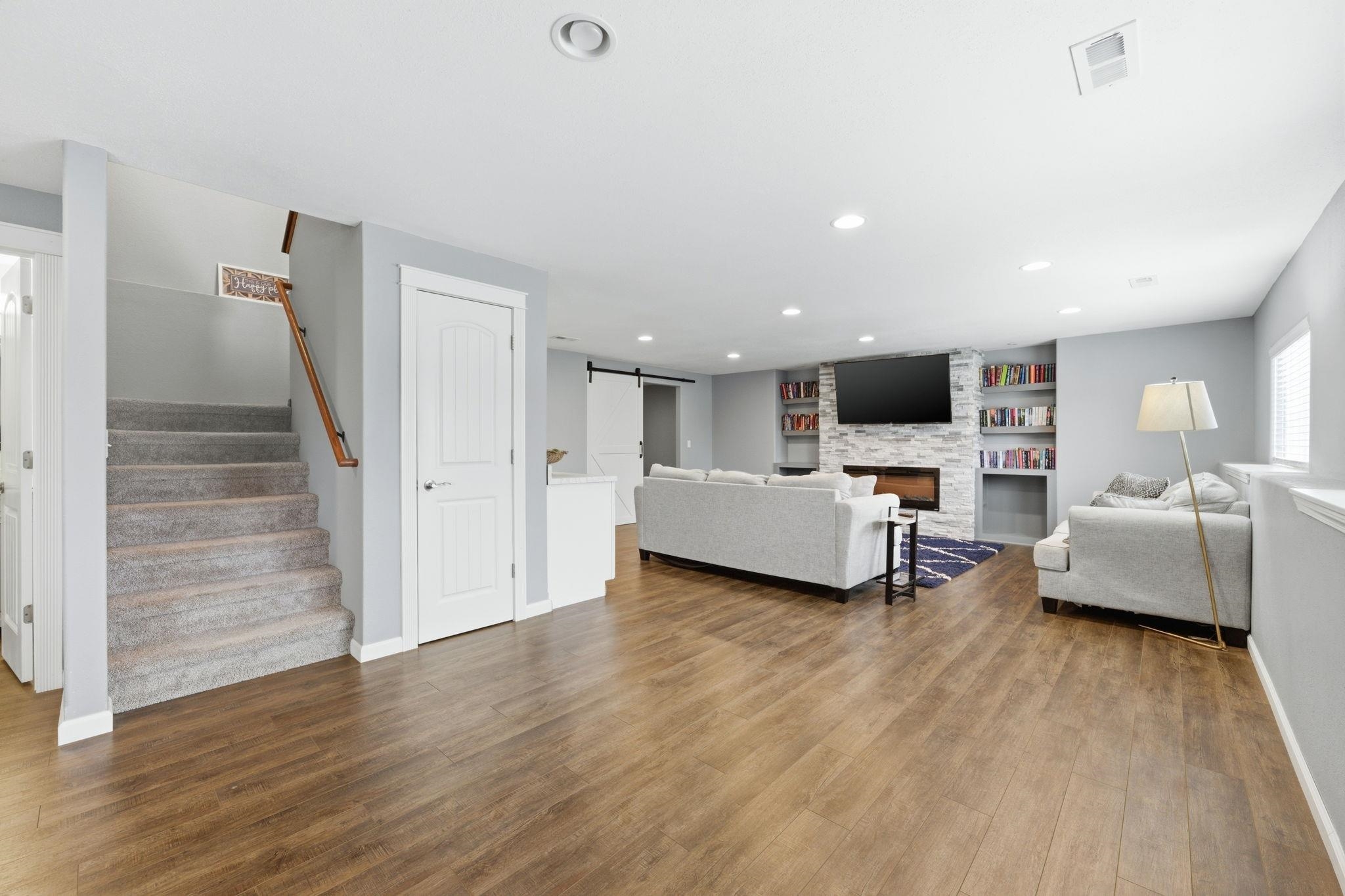 2402 S Fieldcrest Wichita KS 67215
