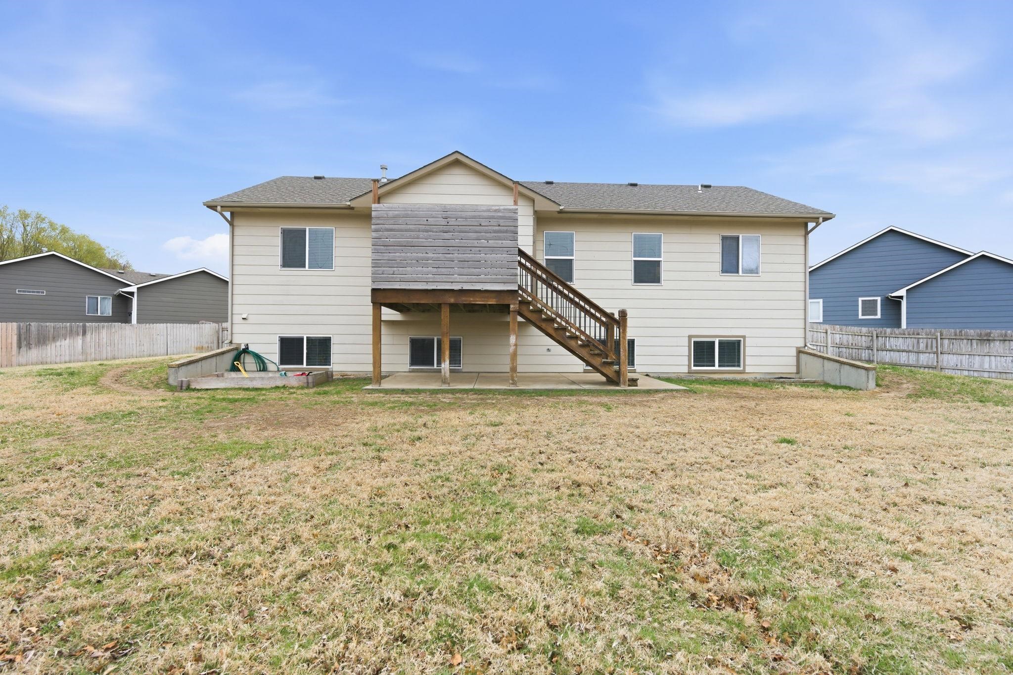 2402 S Fieldcrest Wichita KS 67215