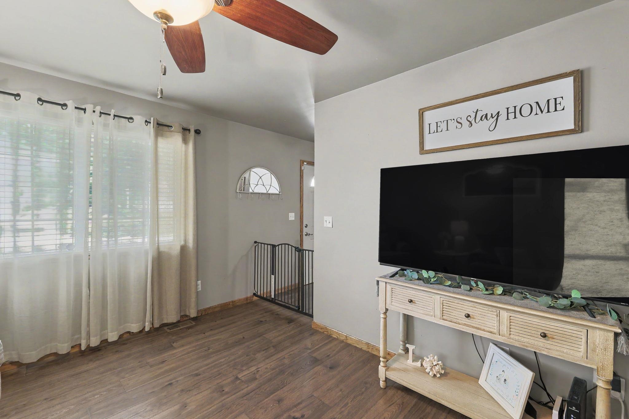416 N Dexter Valley Center KS 67147