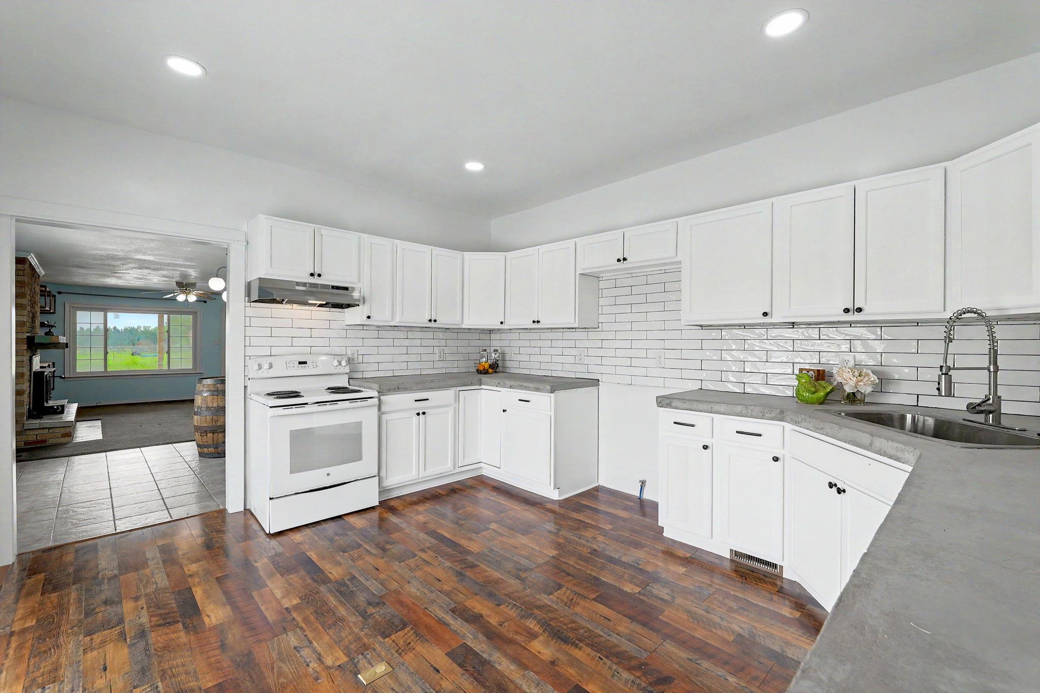 12024 SW 160th Street Rose Hill KS 67133