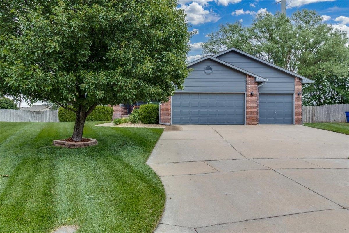 1378 N Aksarben Court Wichita KS 67235