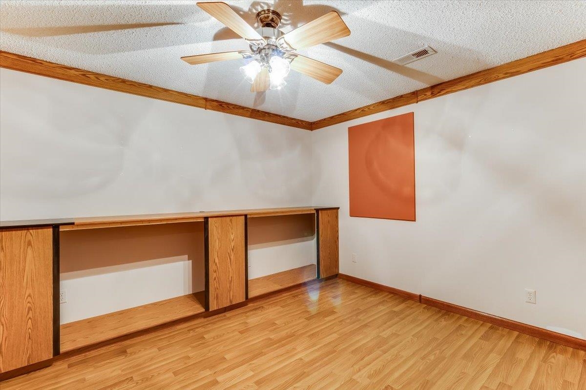 1378 N Aksarben Court Wichita KS 67235