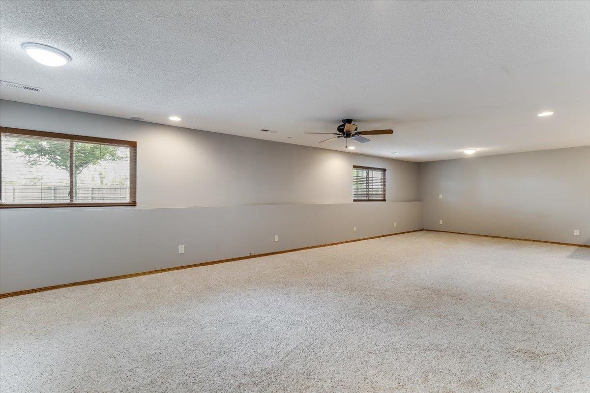 1378 N Aksarben Court Wichita KS 67235