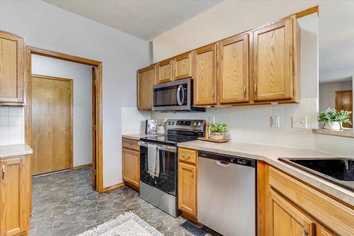 1378 N Aksarben Court Wichita KS 67235
