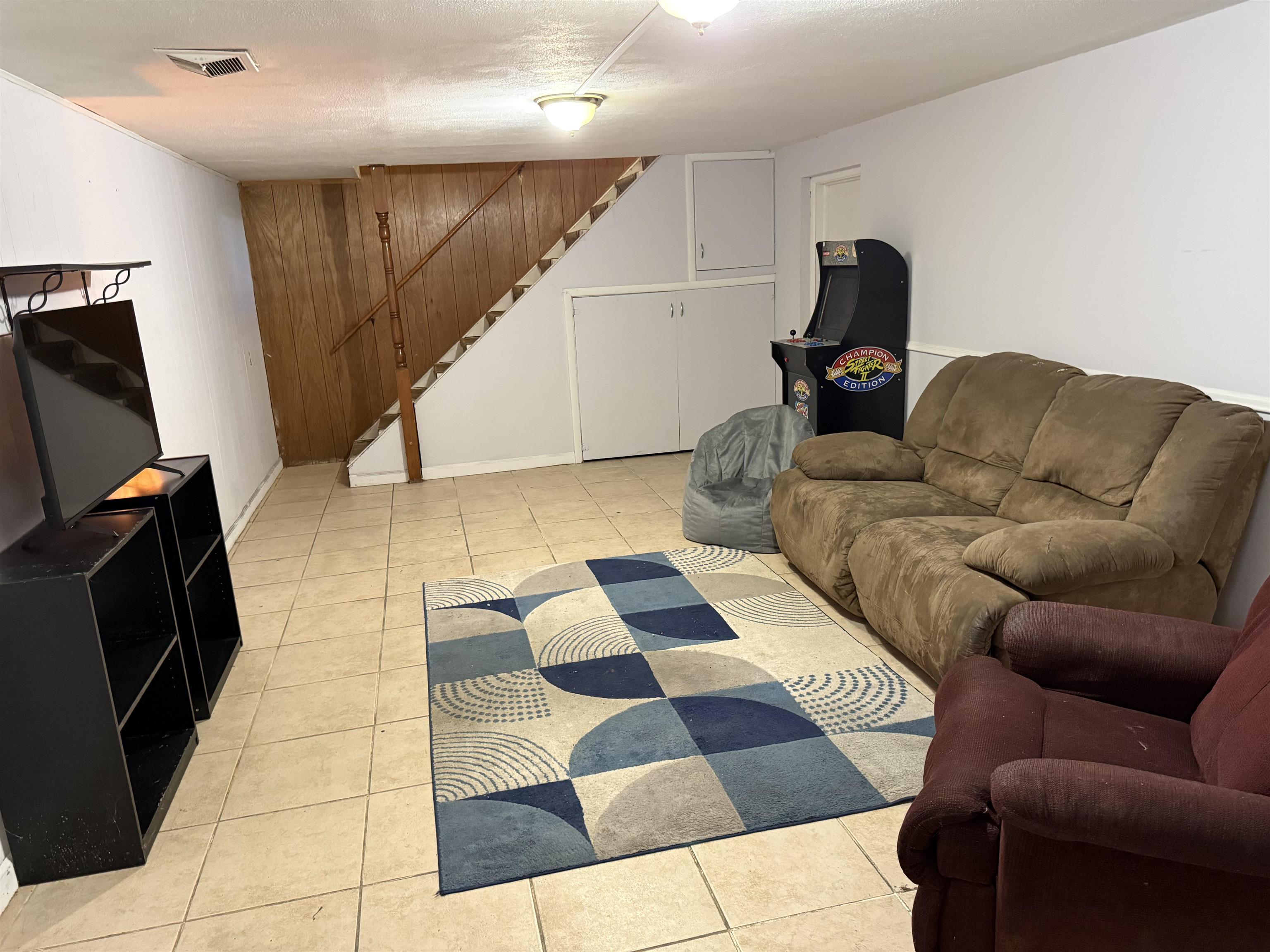 110 W 23rd Street North Newton KS 67117-8047