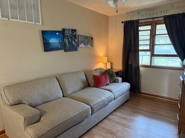 1606 N B Street Wellington KS 67152
