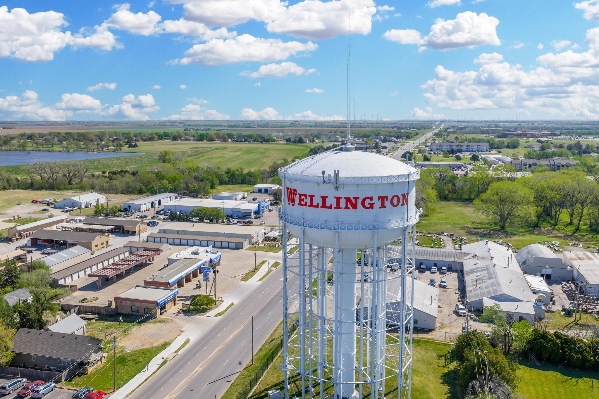 1606 N B Street Wellington KS 67152