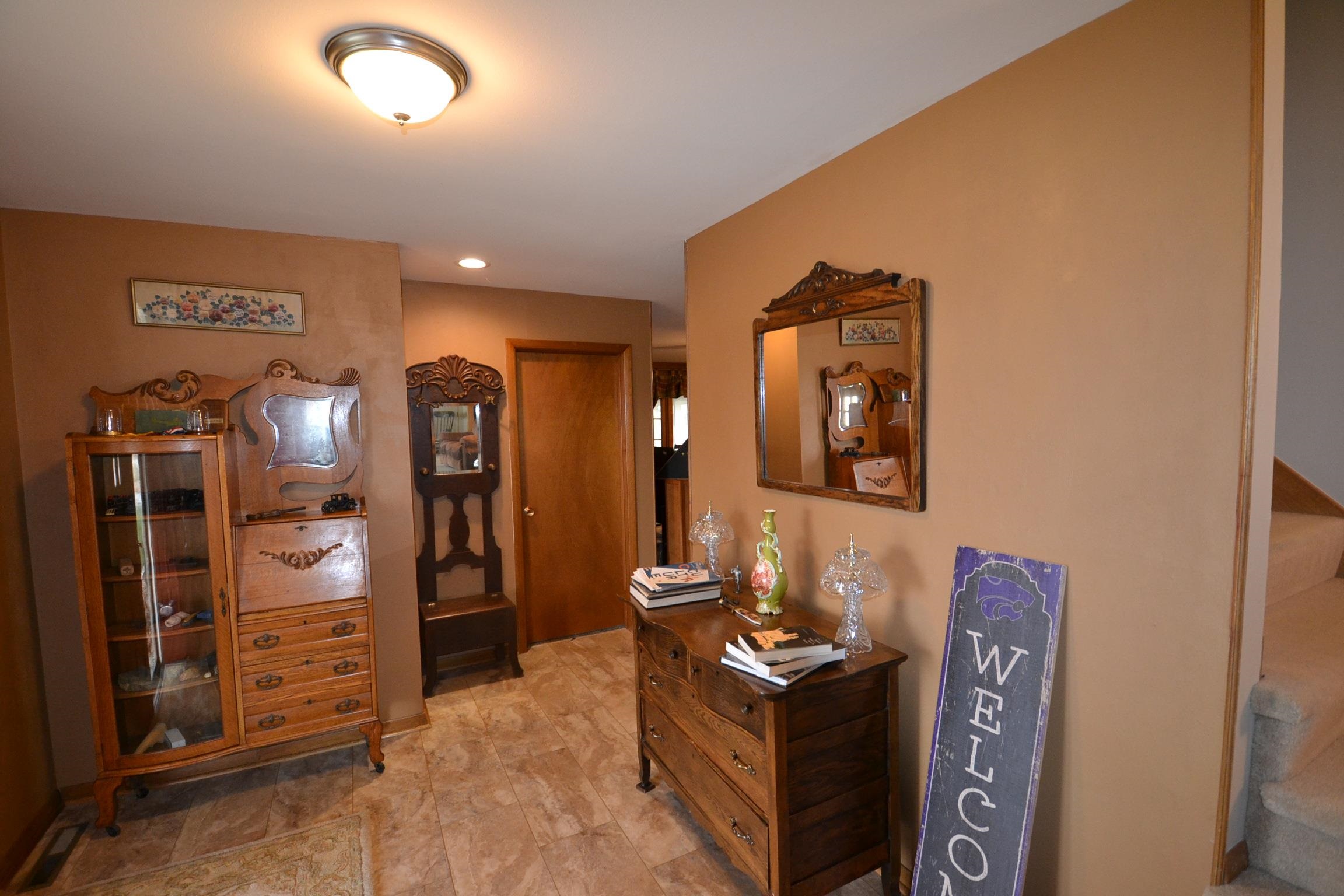 19 N High Point Road Valley Center KS 67147