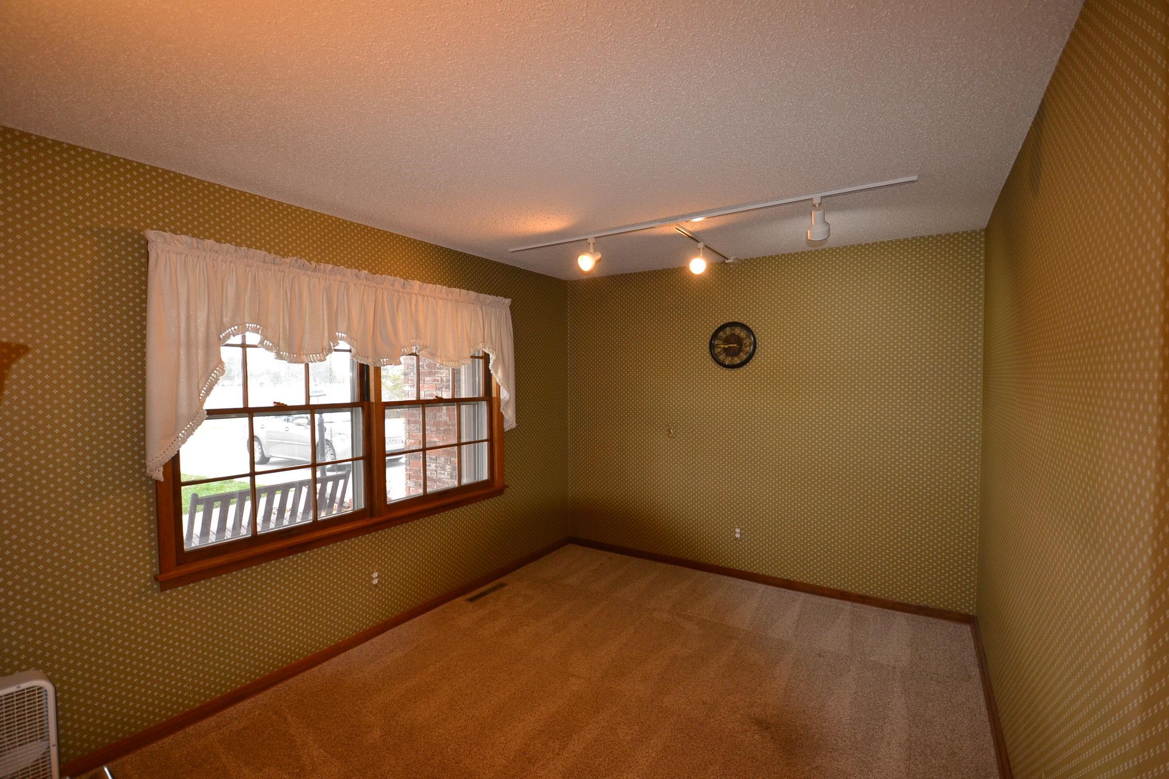 19 N High Point Road Valley Center KS 67147