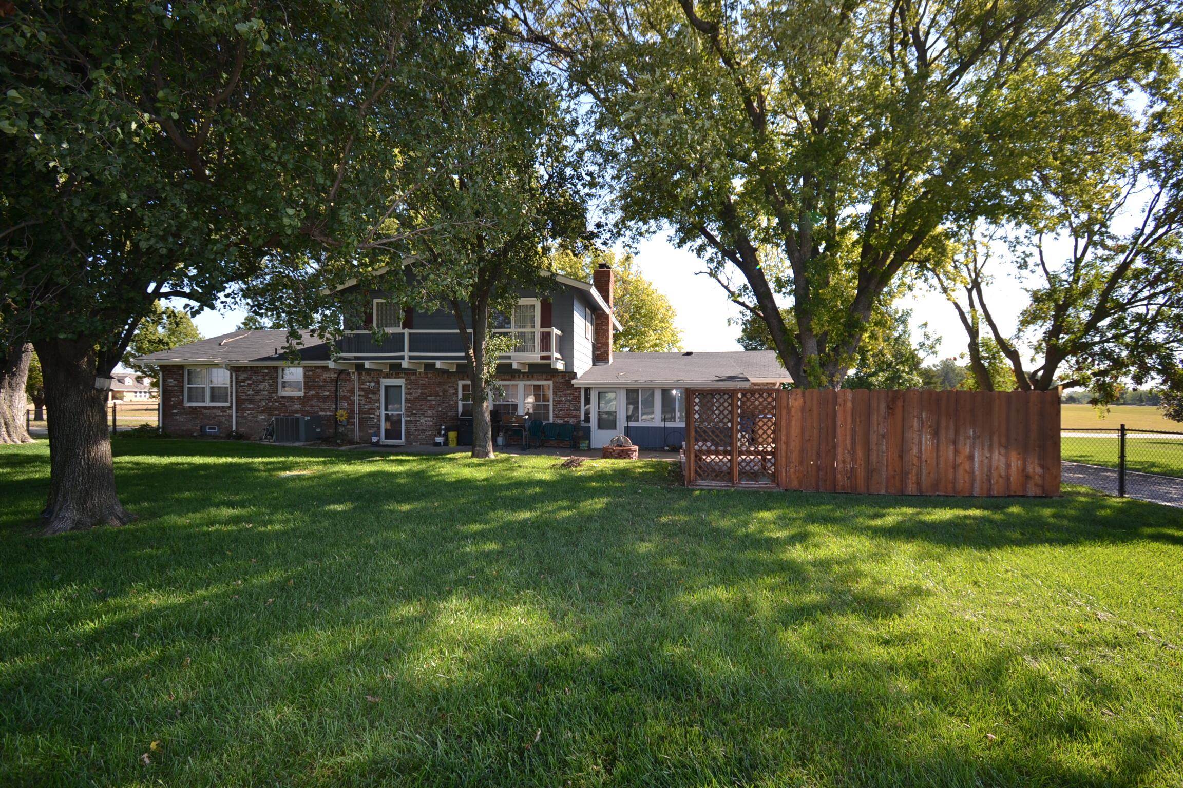 19 N High Point Road Valley Center KS 67147