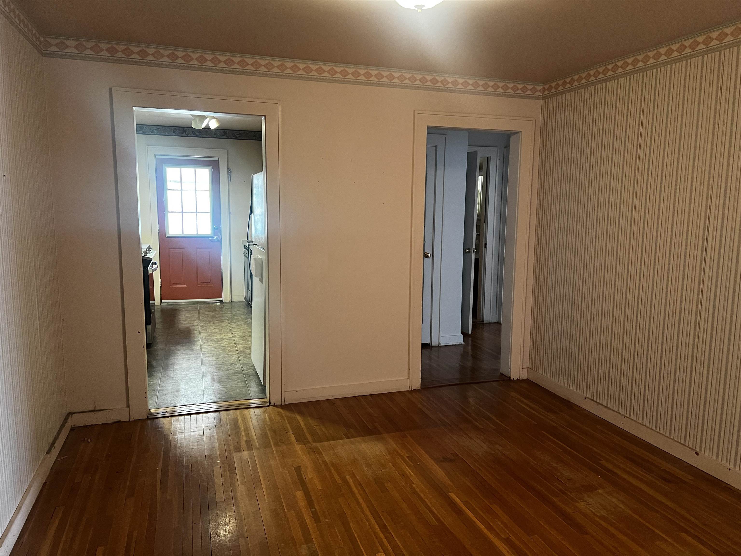 1702 N 8 Arkansas City KS 67005