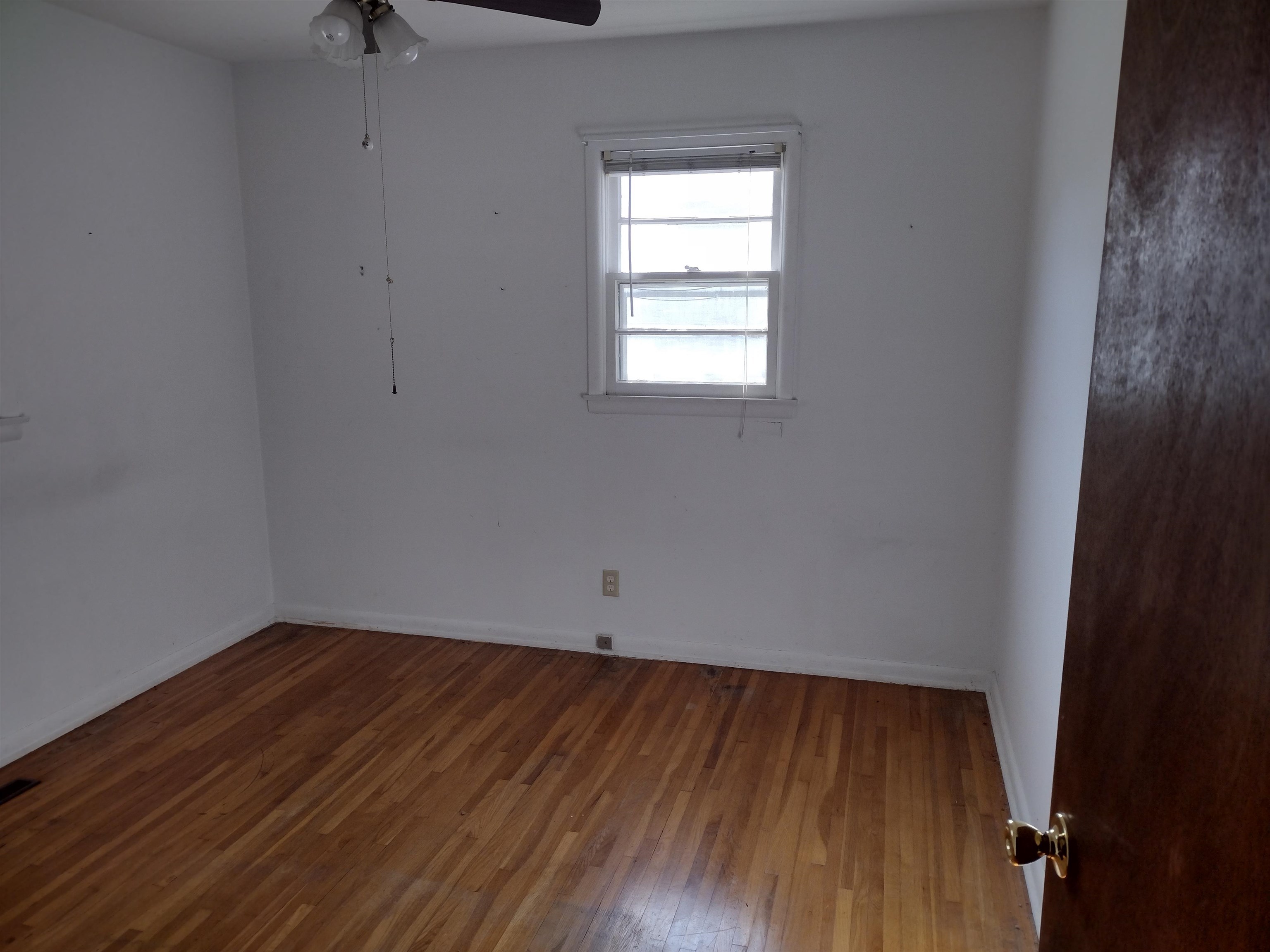 1928 N Prairie Lane Augusta KS 67010