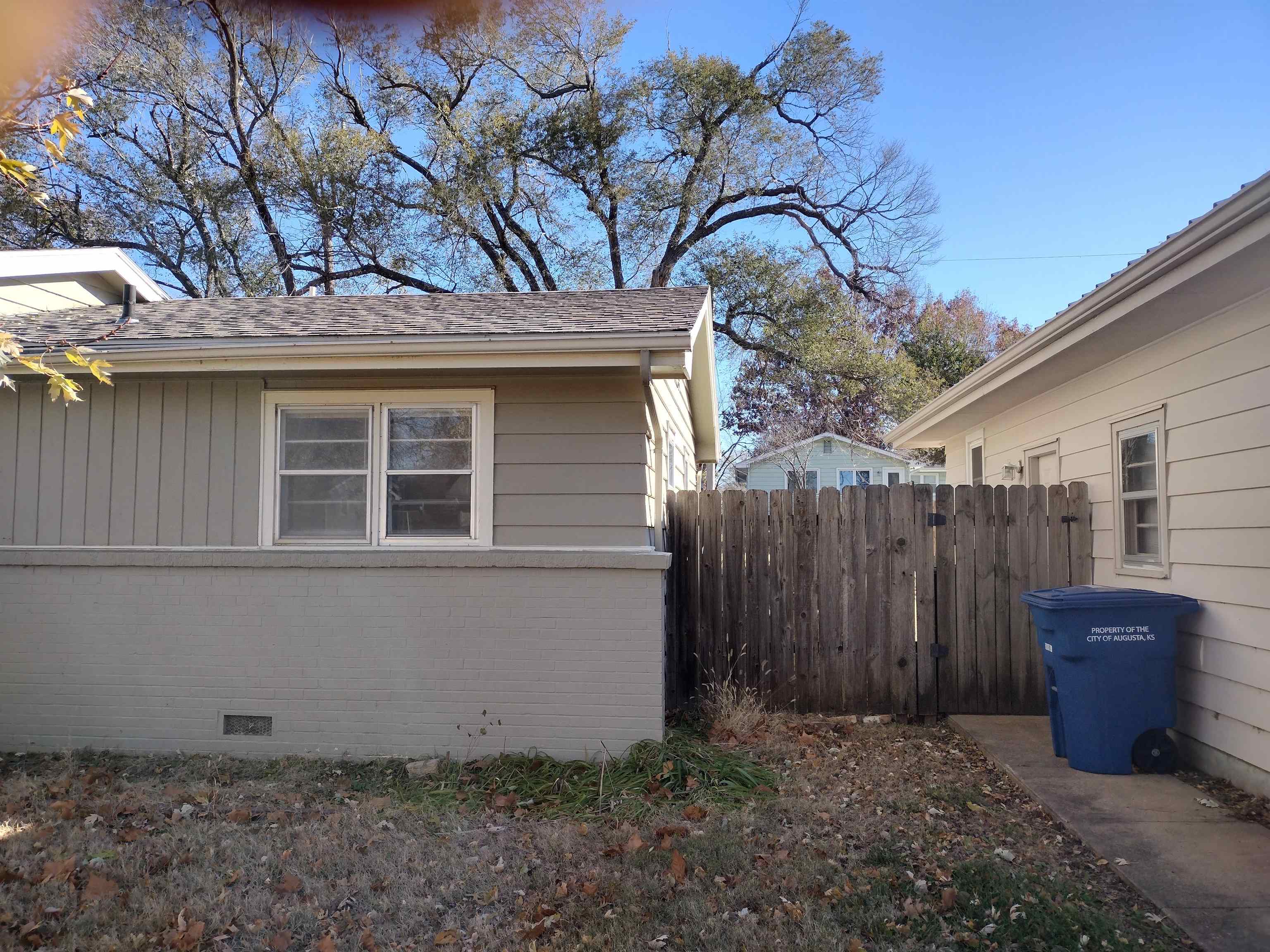 1928 N Prairie Lane Augusta KS 67010