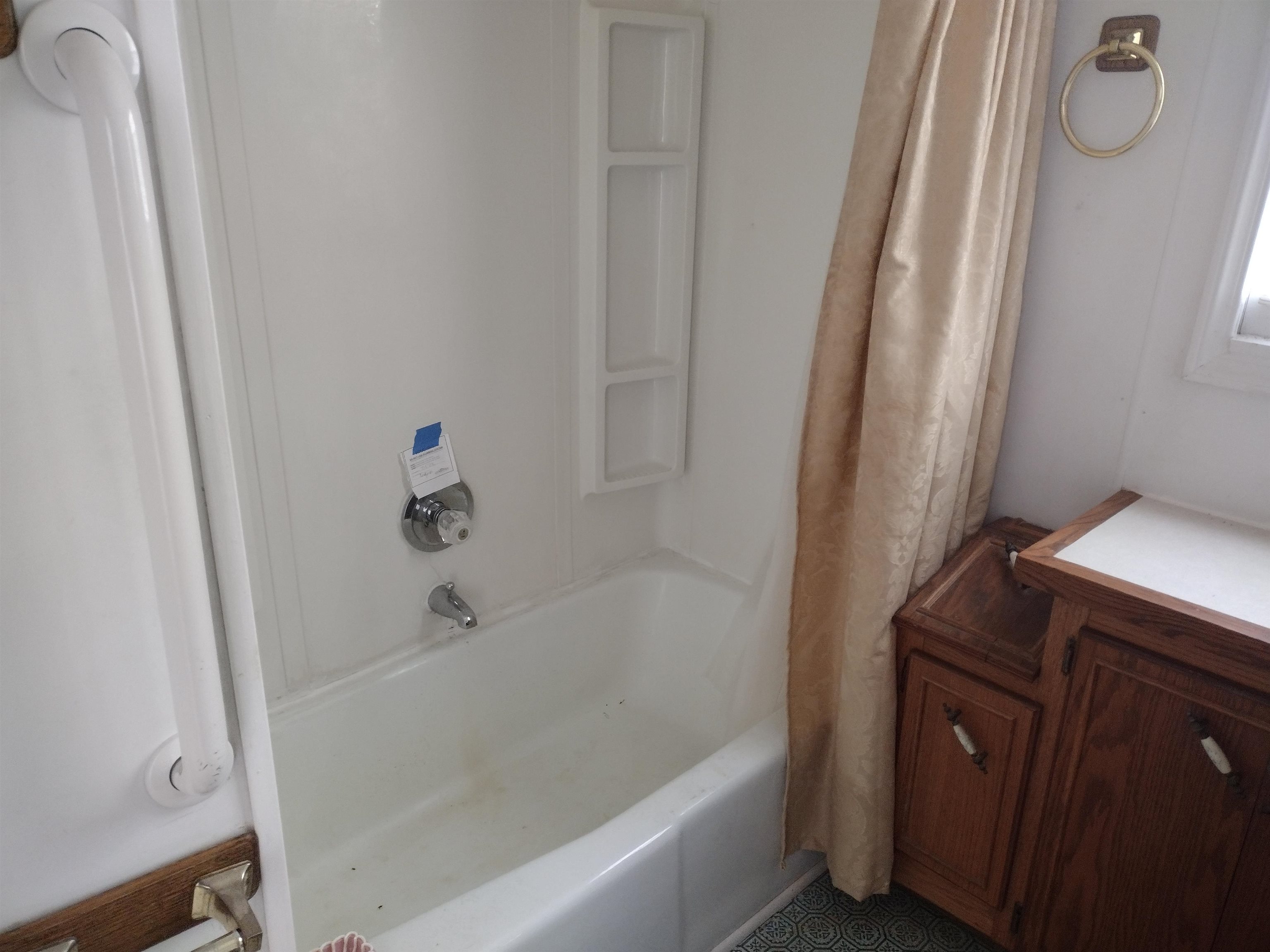 1928 N Prairie Lane Augusta KS 67010