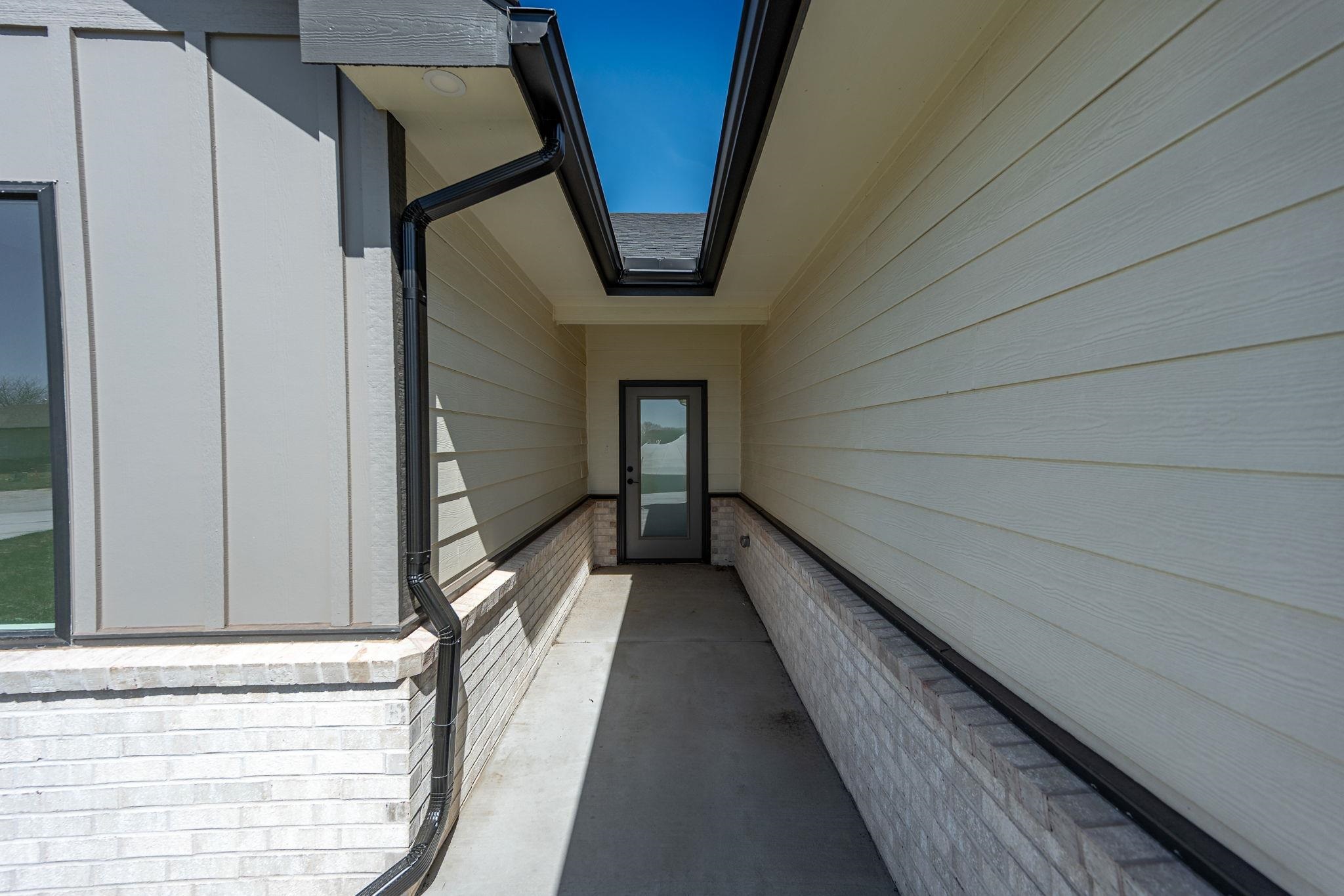 514 E Elmwood Street Park City KS 67147-1124