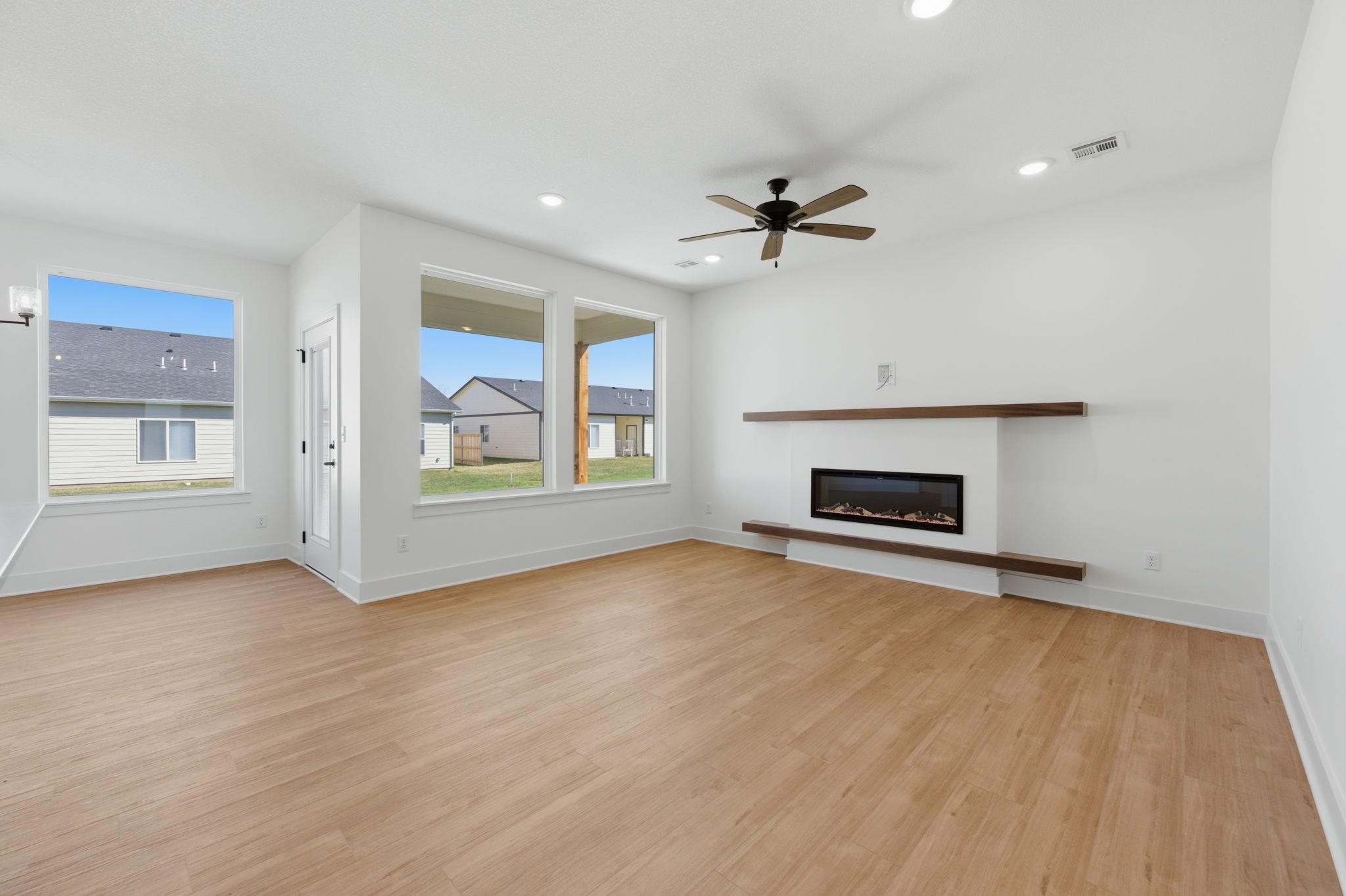514 E Elmwood Street Park City KS 67147-1124
