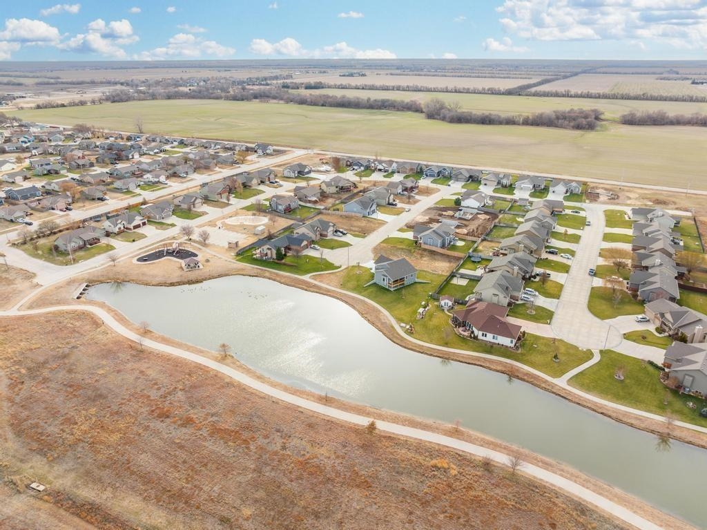 214 Summer Court Newton KS 67114