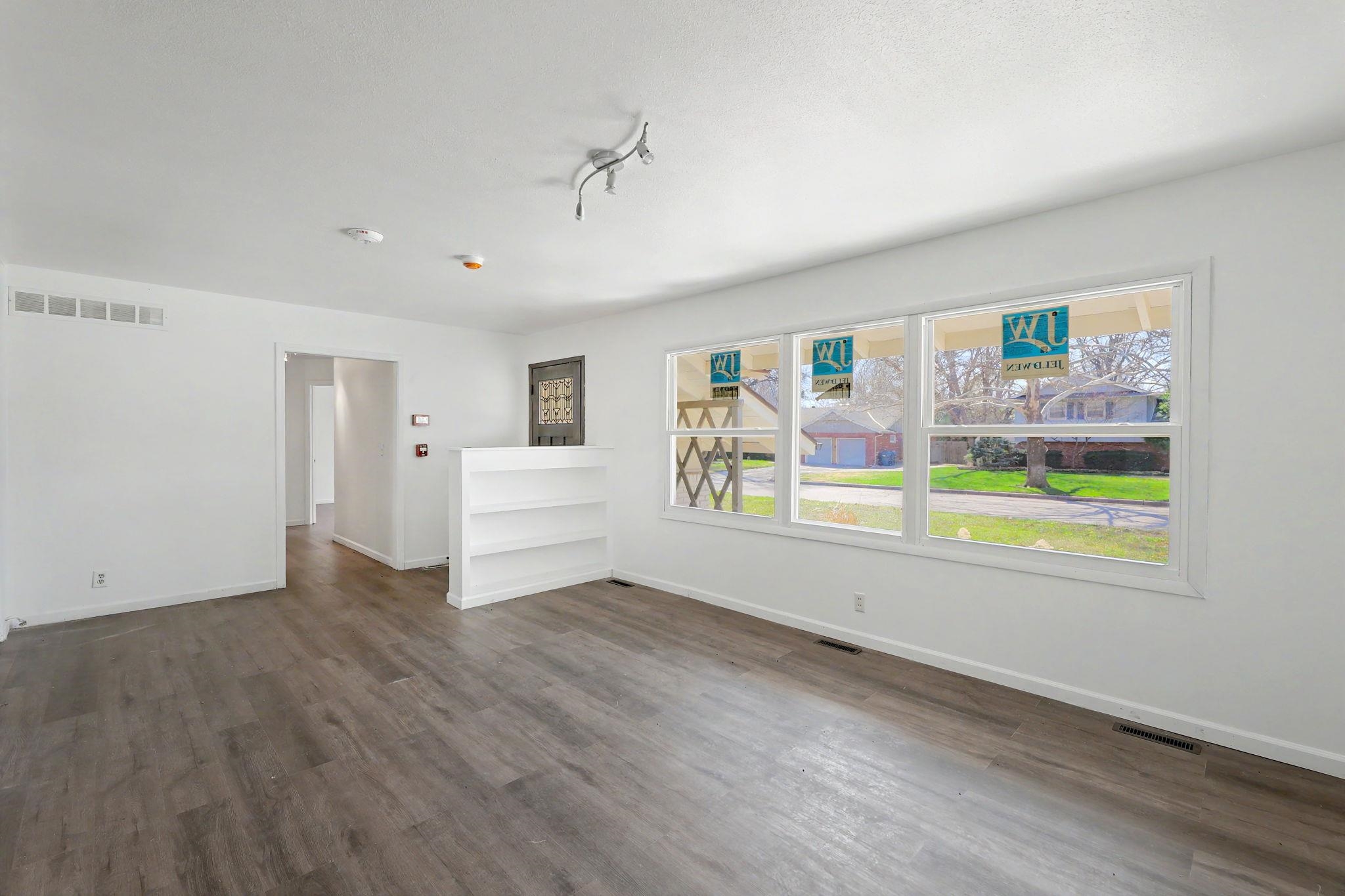 8026 E Morningside Street Wichita KS 67207