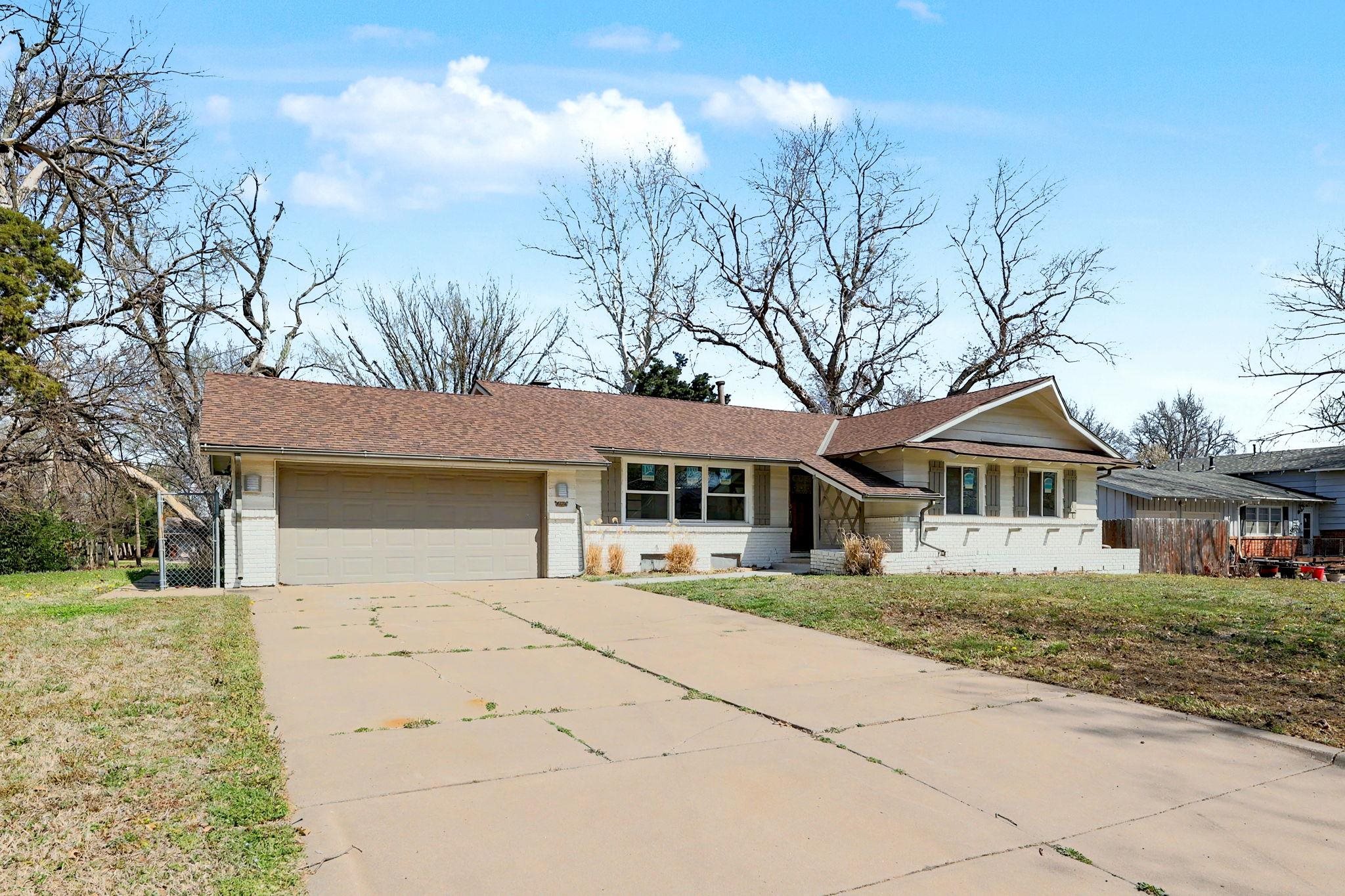 8026 E Morningside Street Wichita KS 67207
