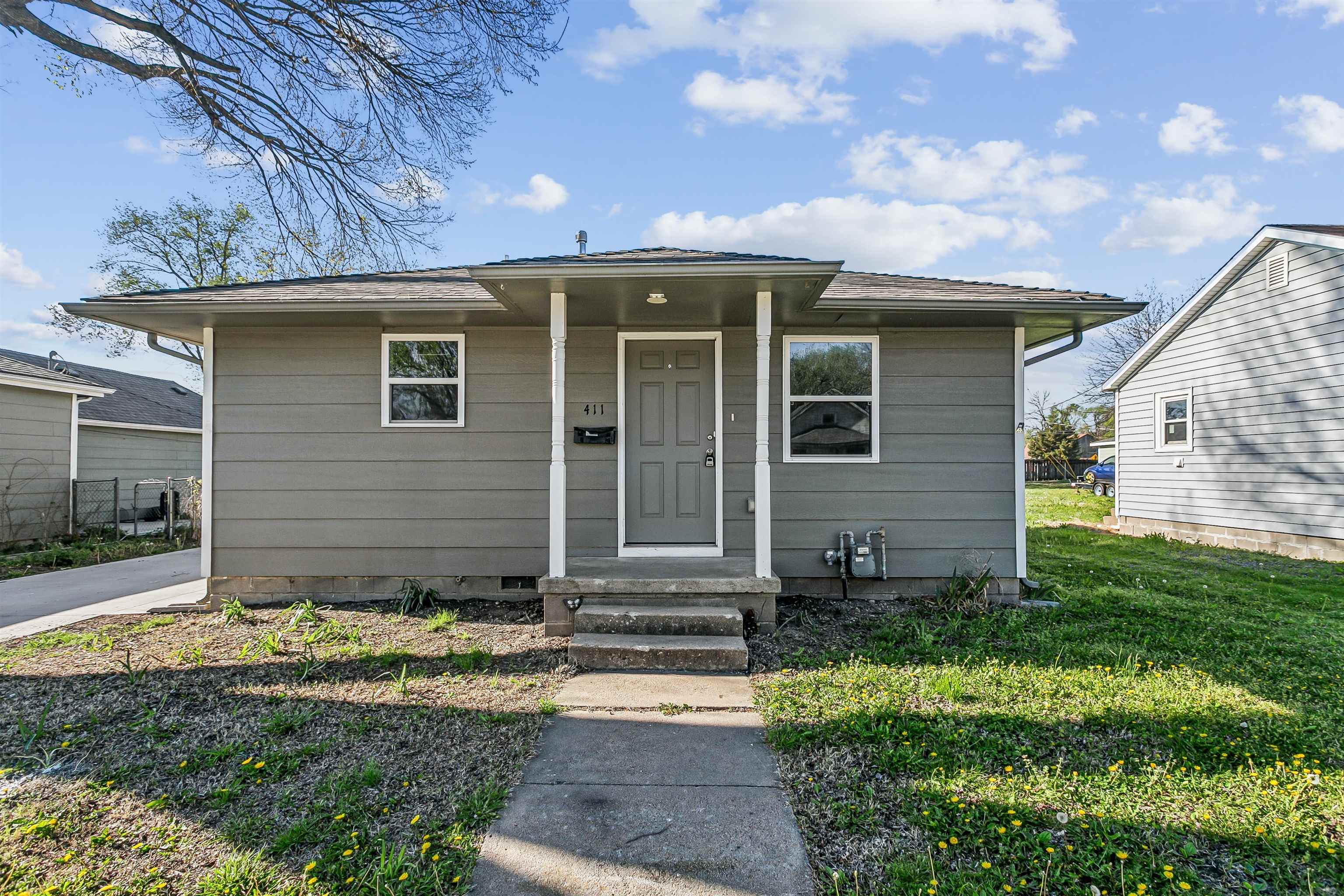 411 E Clark Augusta KS 67010-0000