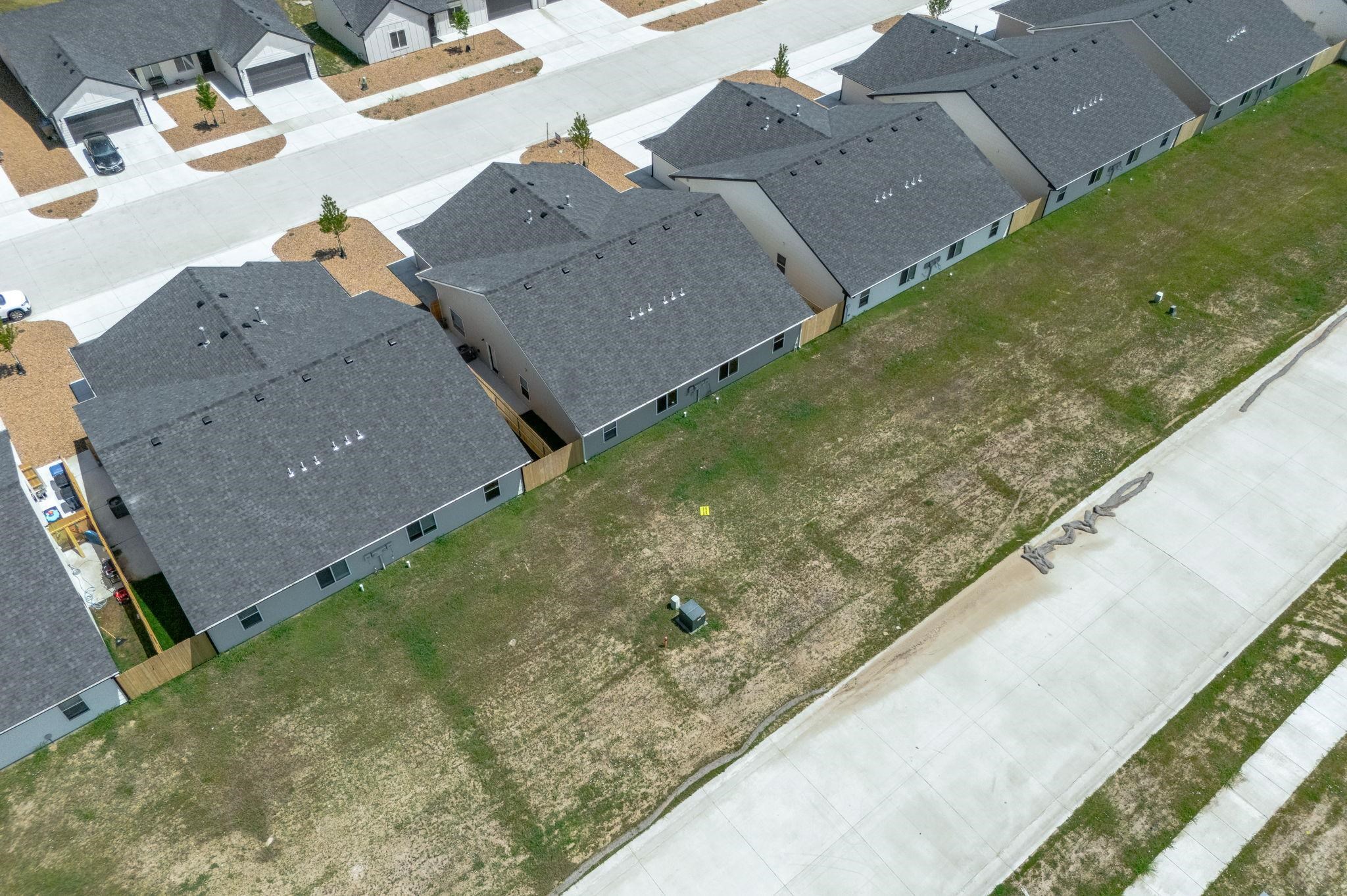 505 E Harper Street Valley Center KS 67147-8955