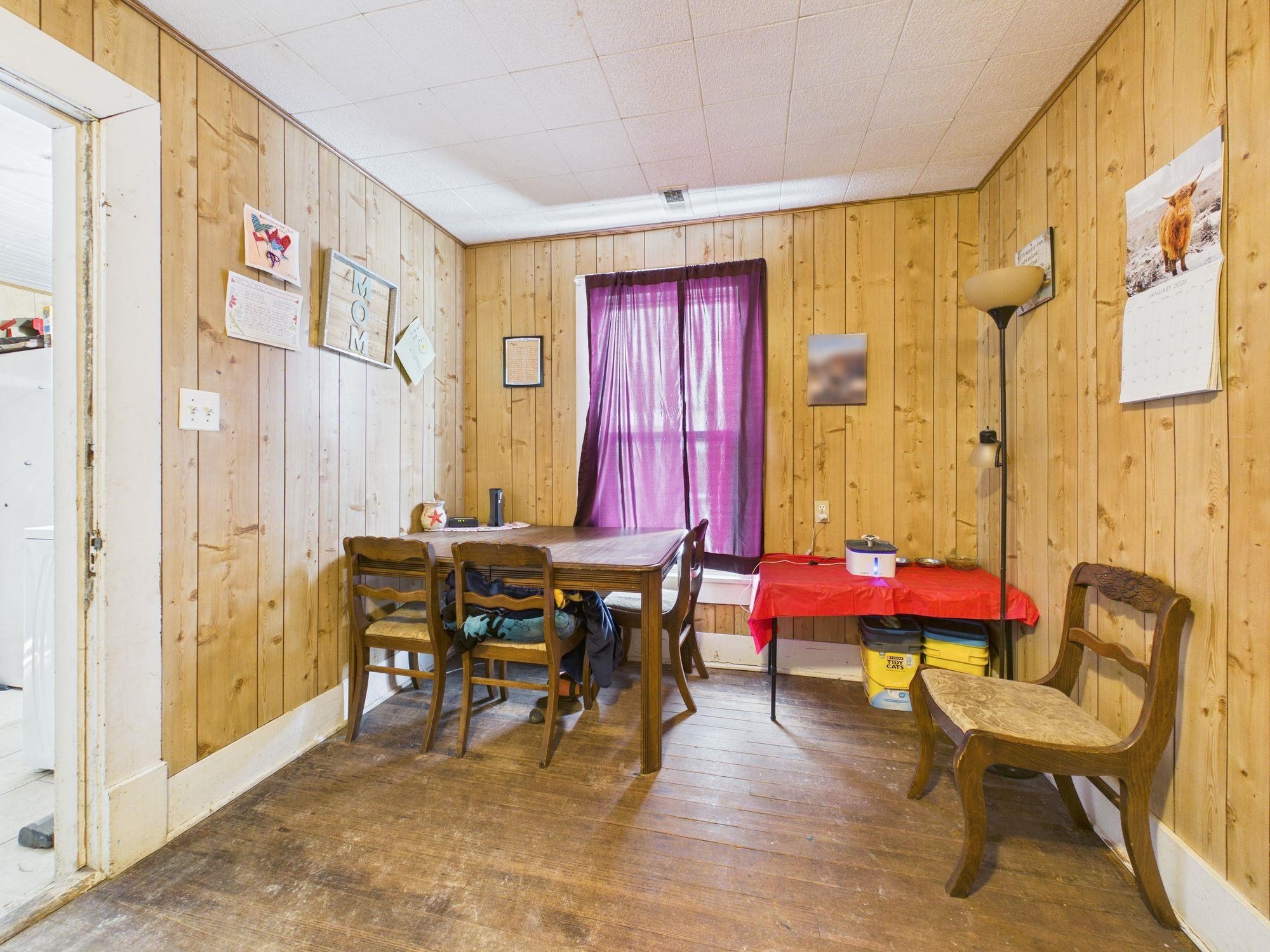 208 S Sedgwick Avenue Burrton KS 67020