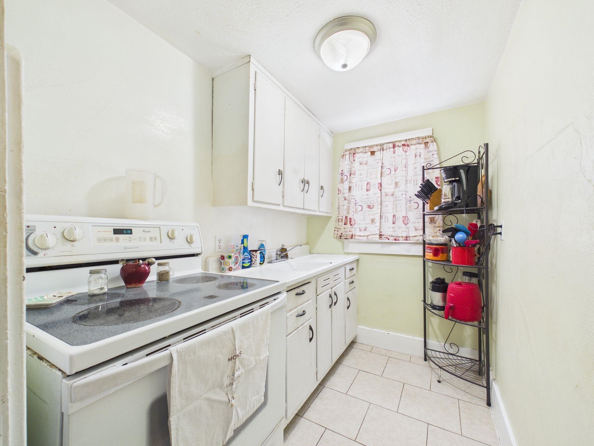 208 S Sedgwick Avenue Burrton KS 67020