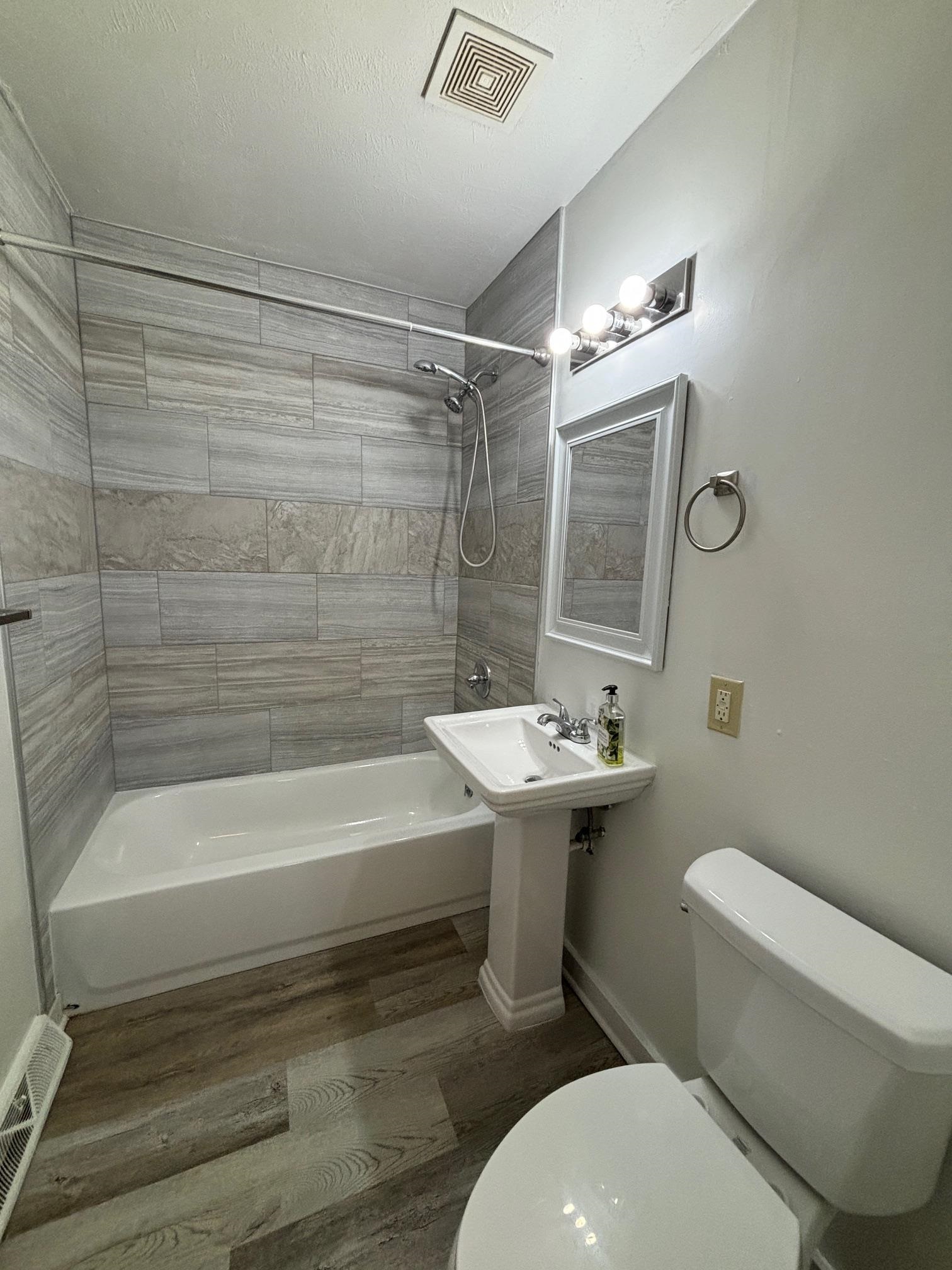 5239 S Spruce Wichita KS 67216