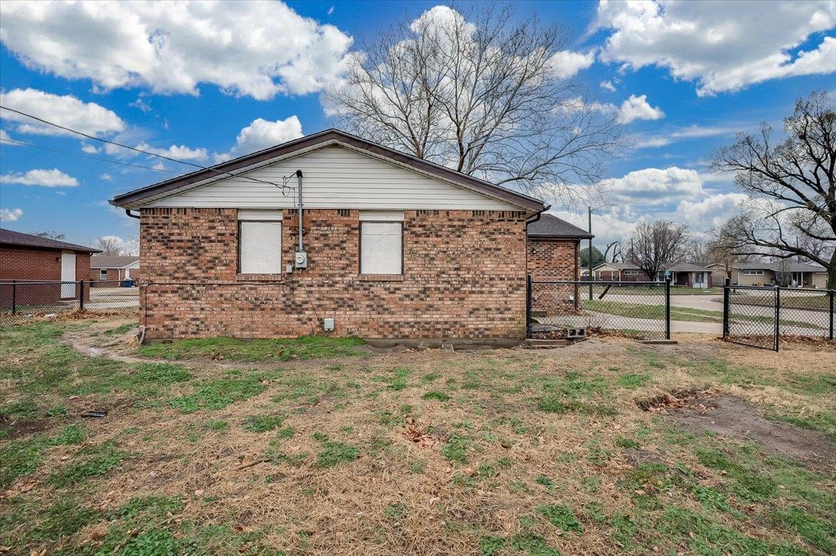 1502 E Catalina Street Wichita KS 67216