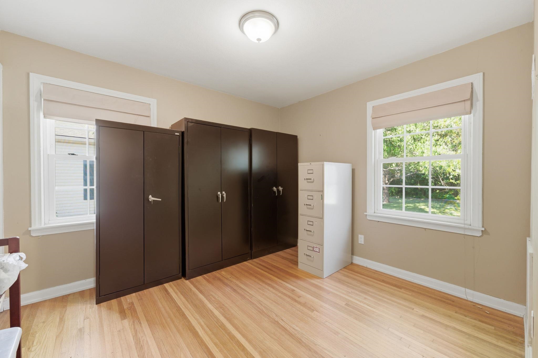 325 N Brookside Wichita KS 67208