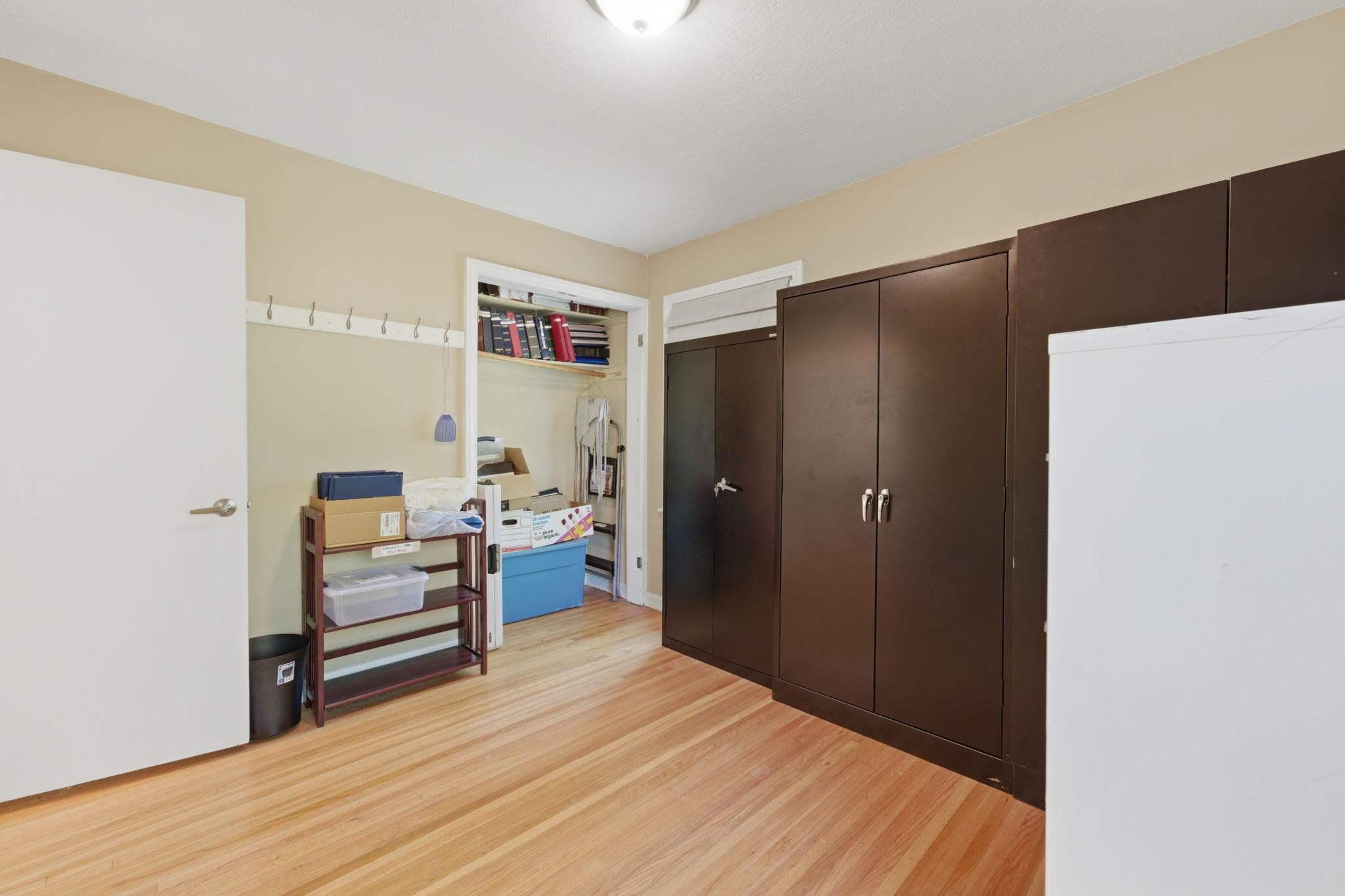 325 N Brookside Wichita KS 67208