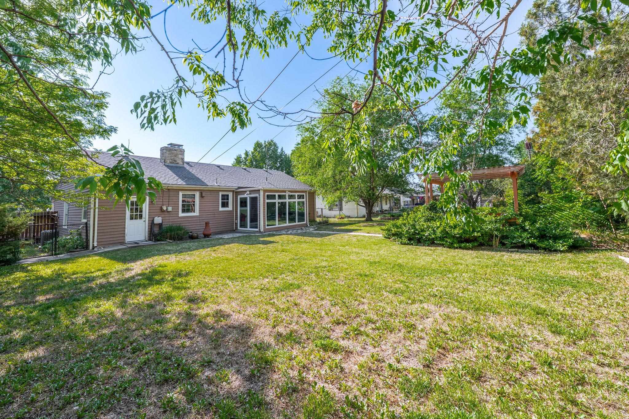 325 N Brookside Wichita KS 67208