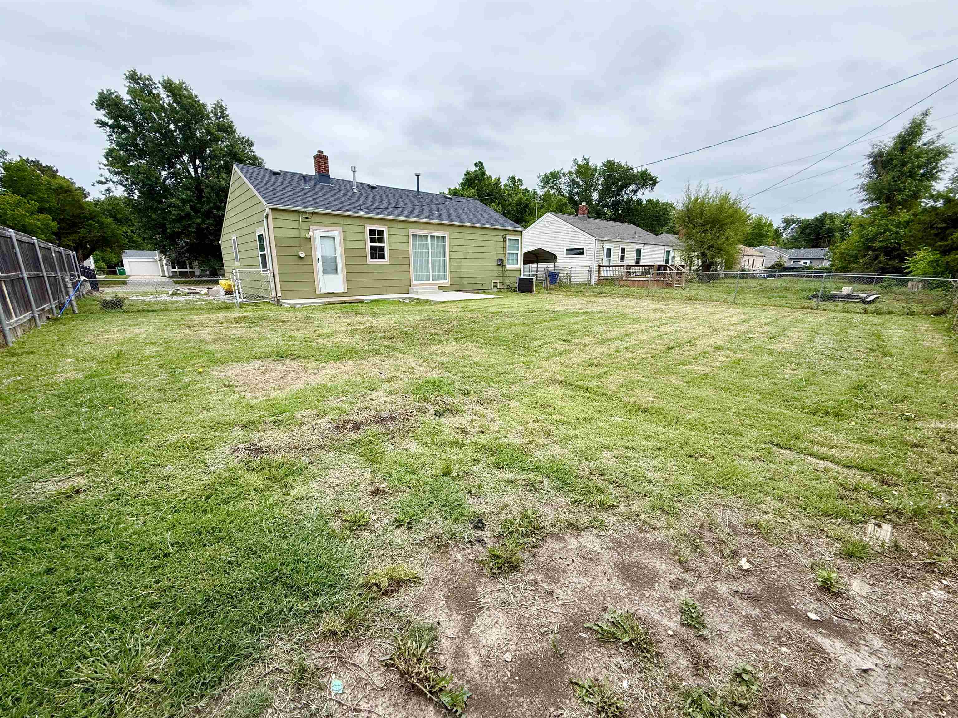 1833 S Ridgewood Drive Wichita KS 67218