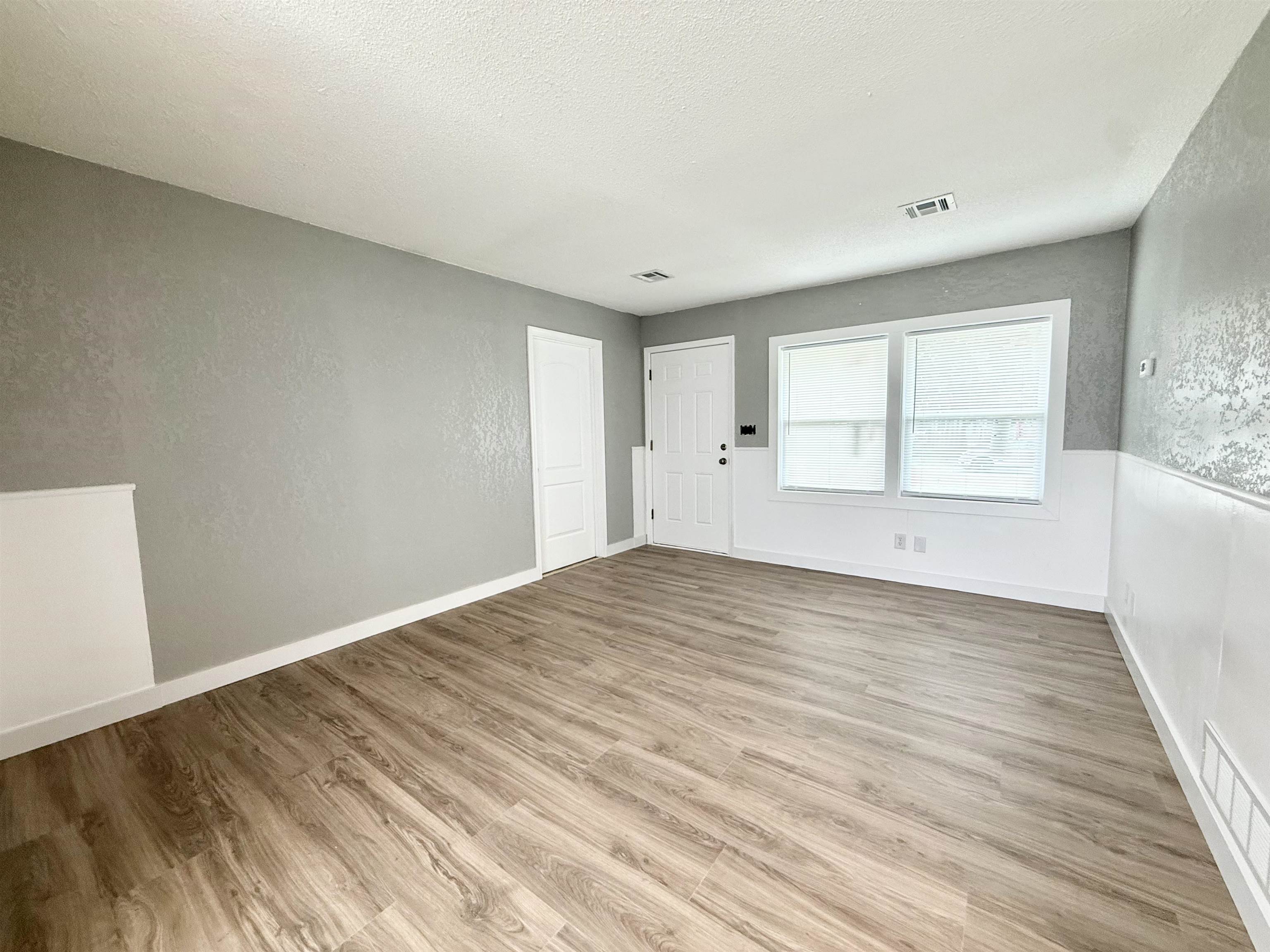 1833 S Ridgewood Drive Wichita KS 67218