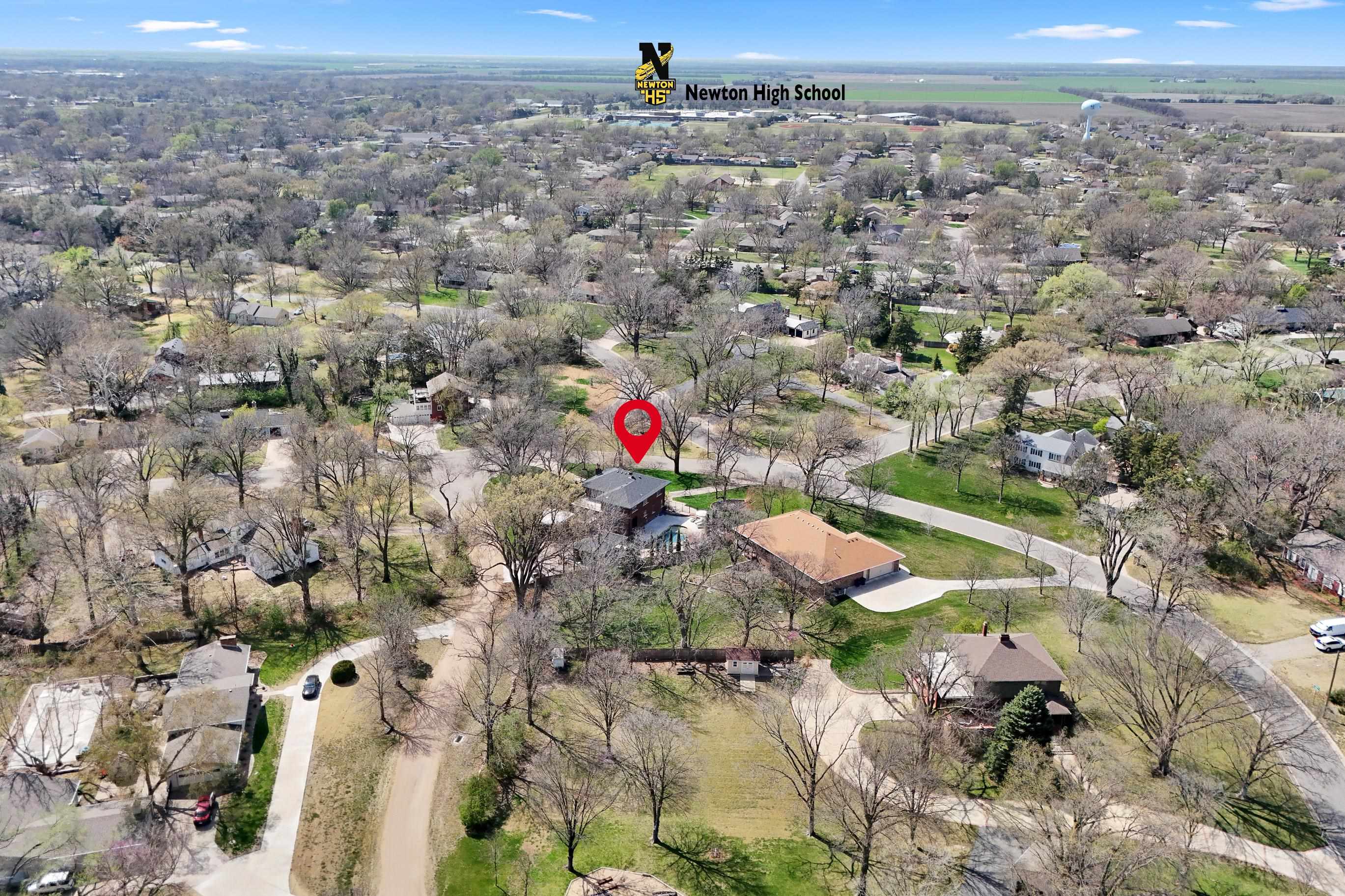 1602 Hillcrest Road Newton KS 67114