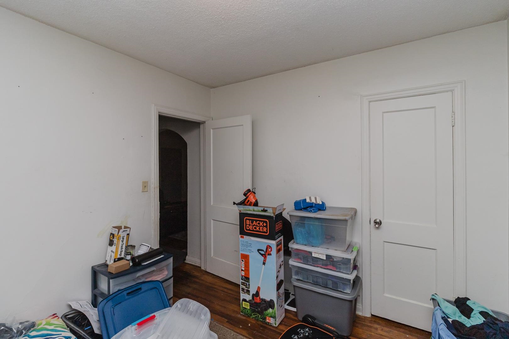610 N Battin Wichita KS 67208
