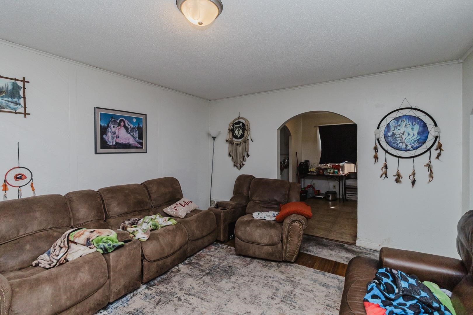 610 N Battin Wichita KS 67208
