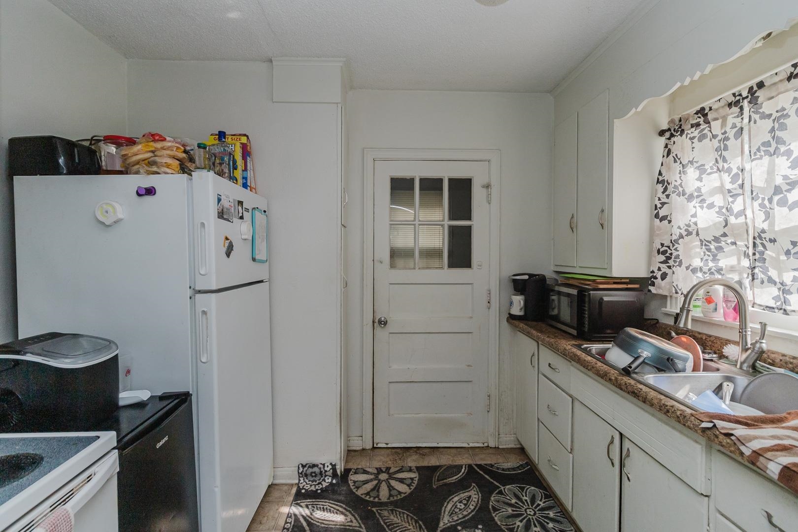 610 N Battin Wichita KS 67208