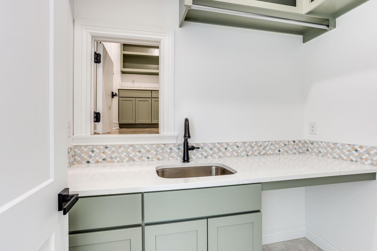 464 S Stoney Creek Street Clearwater KS 67026