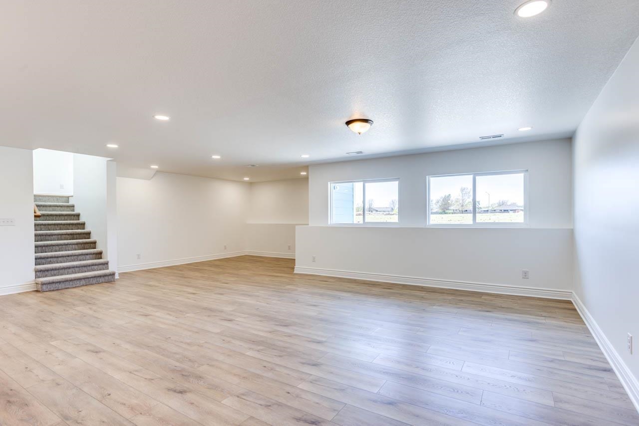 464 S Stoney Creek Street Clearwater KS 67026