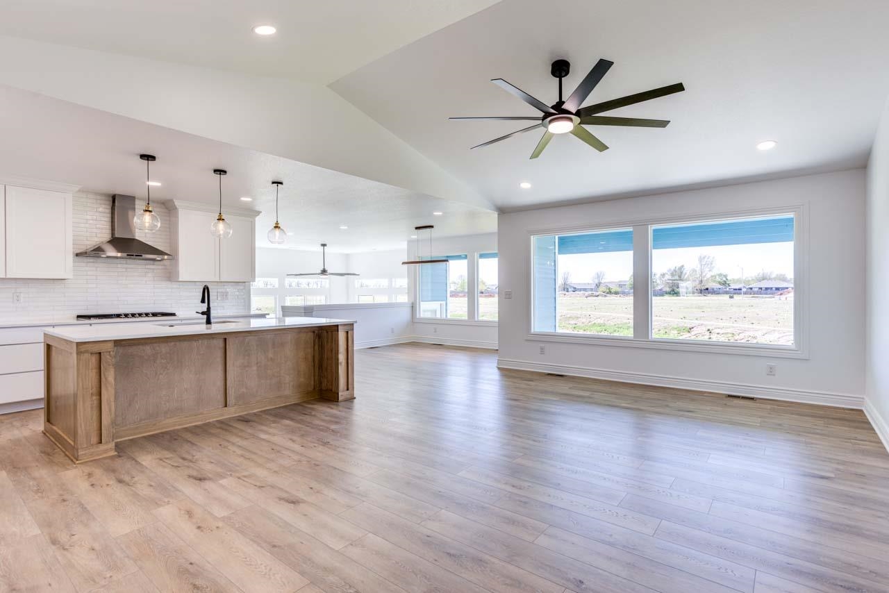 464 S Stoney Creek Street Clearwater KS 67026