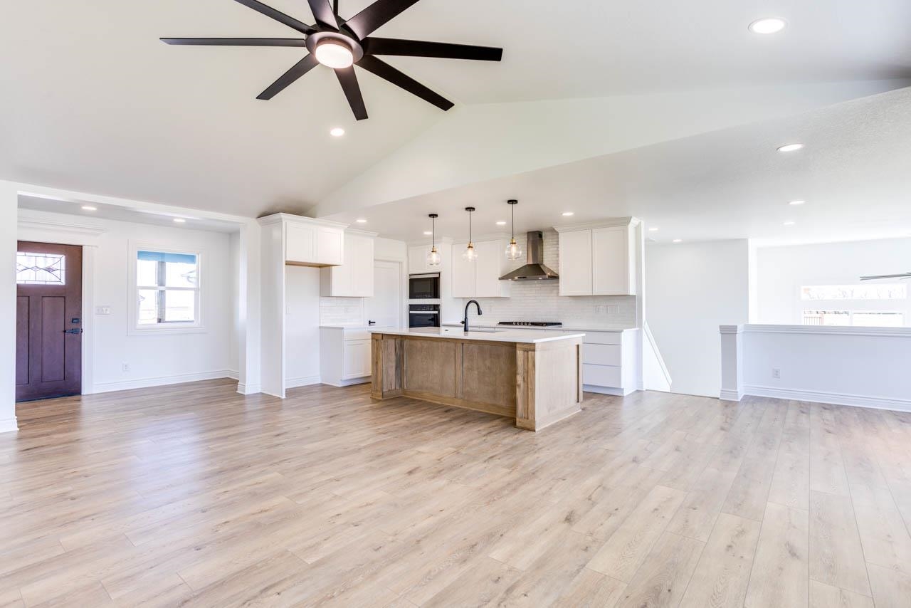 464 S Stoney Creek Street Clearwater KS 67026