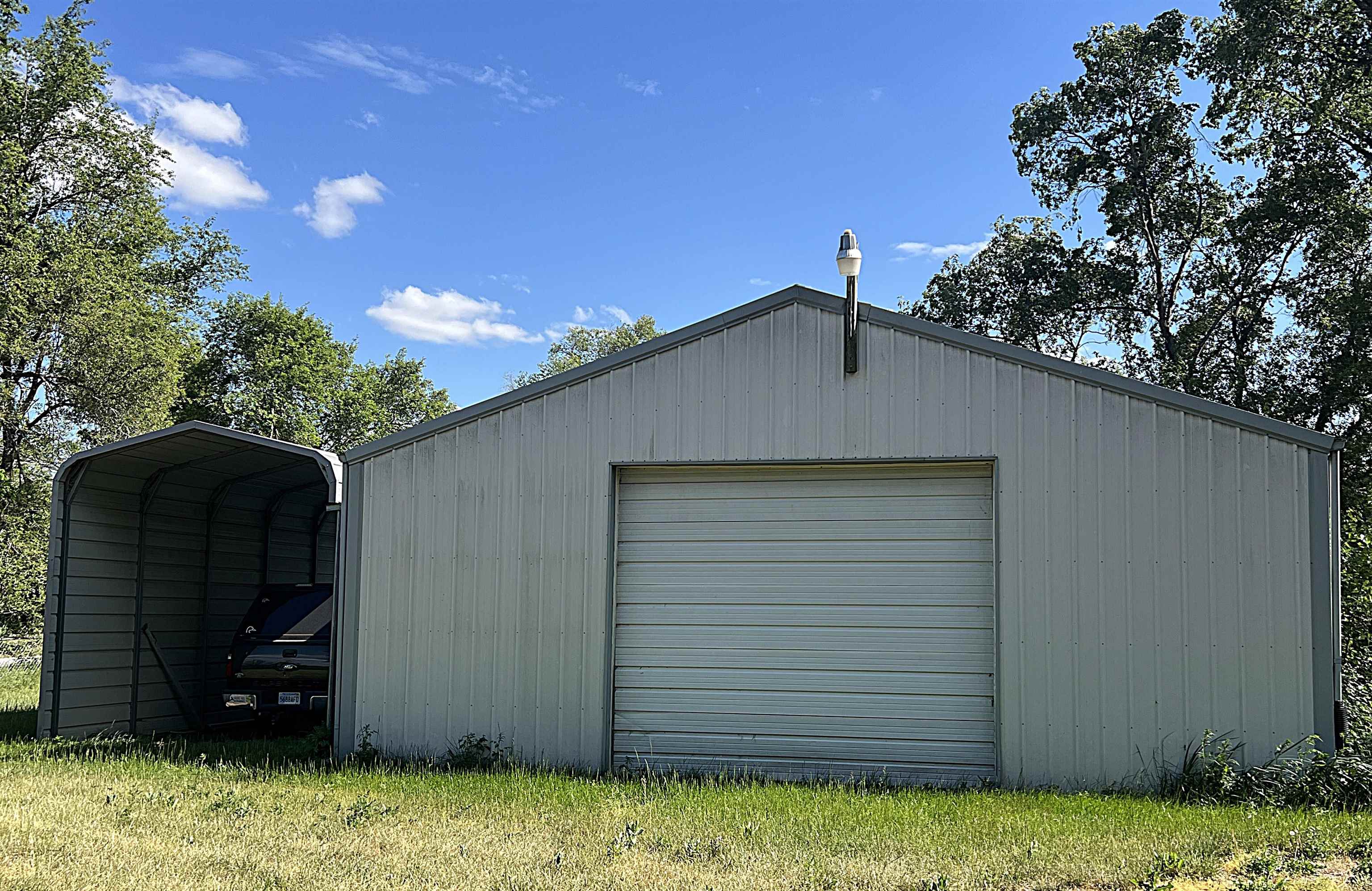 994 E 144th Peck KS 67120