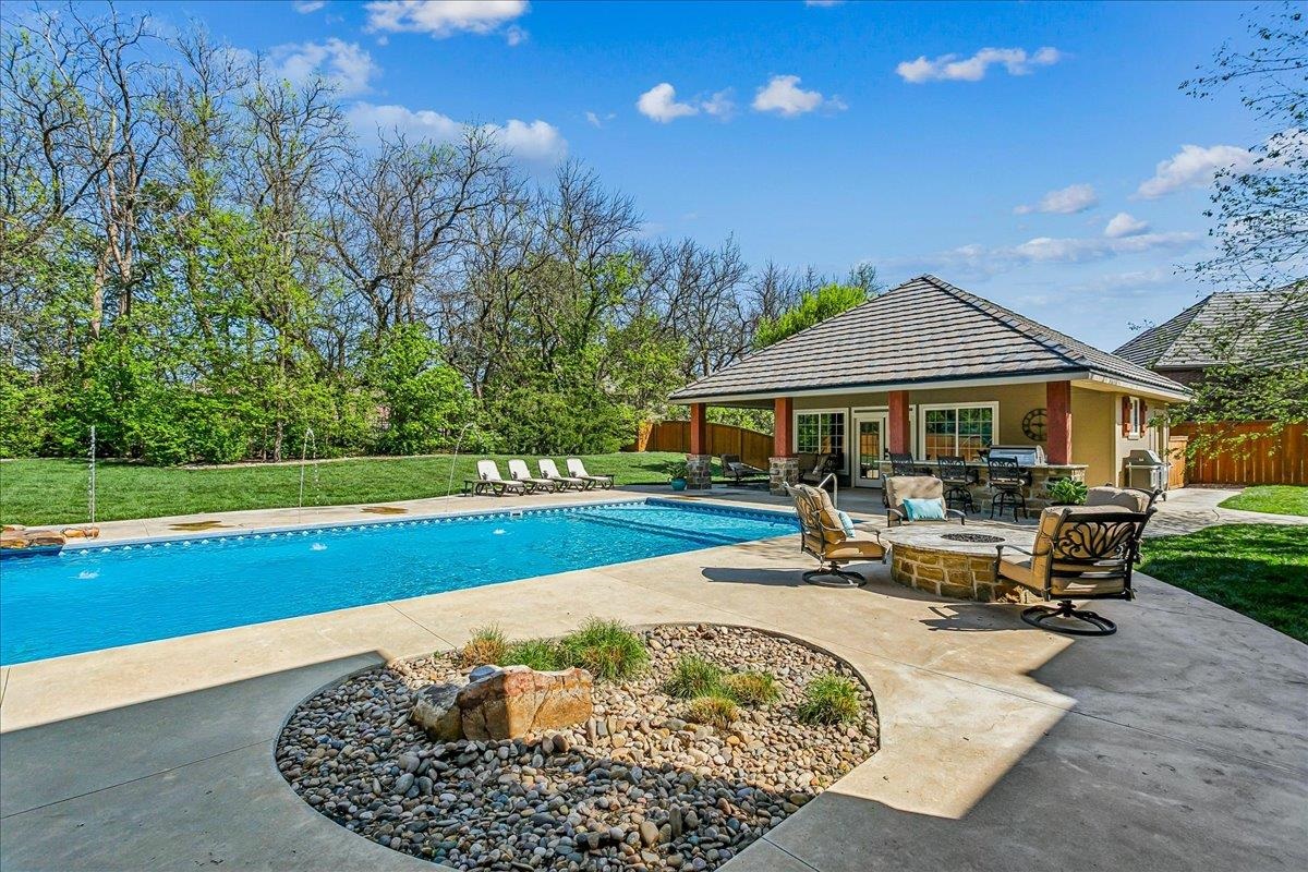 2018 N Crooked Pine Street Wichita KS 67230