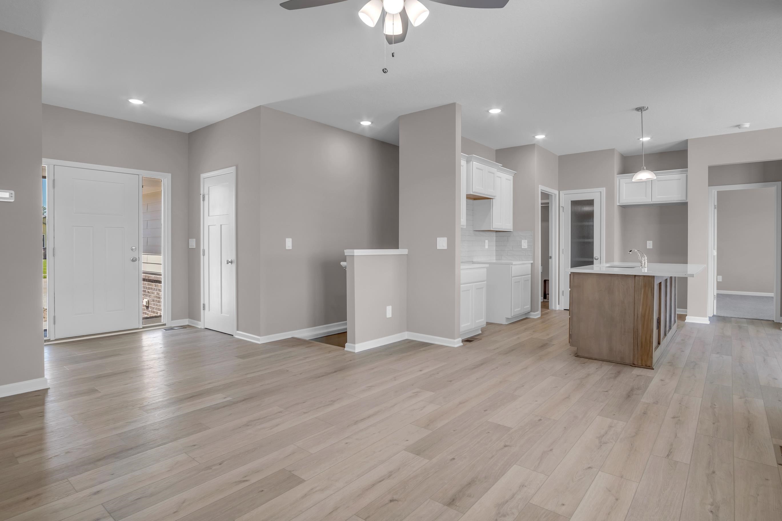 1316 Main Street Halstead KS 67056